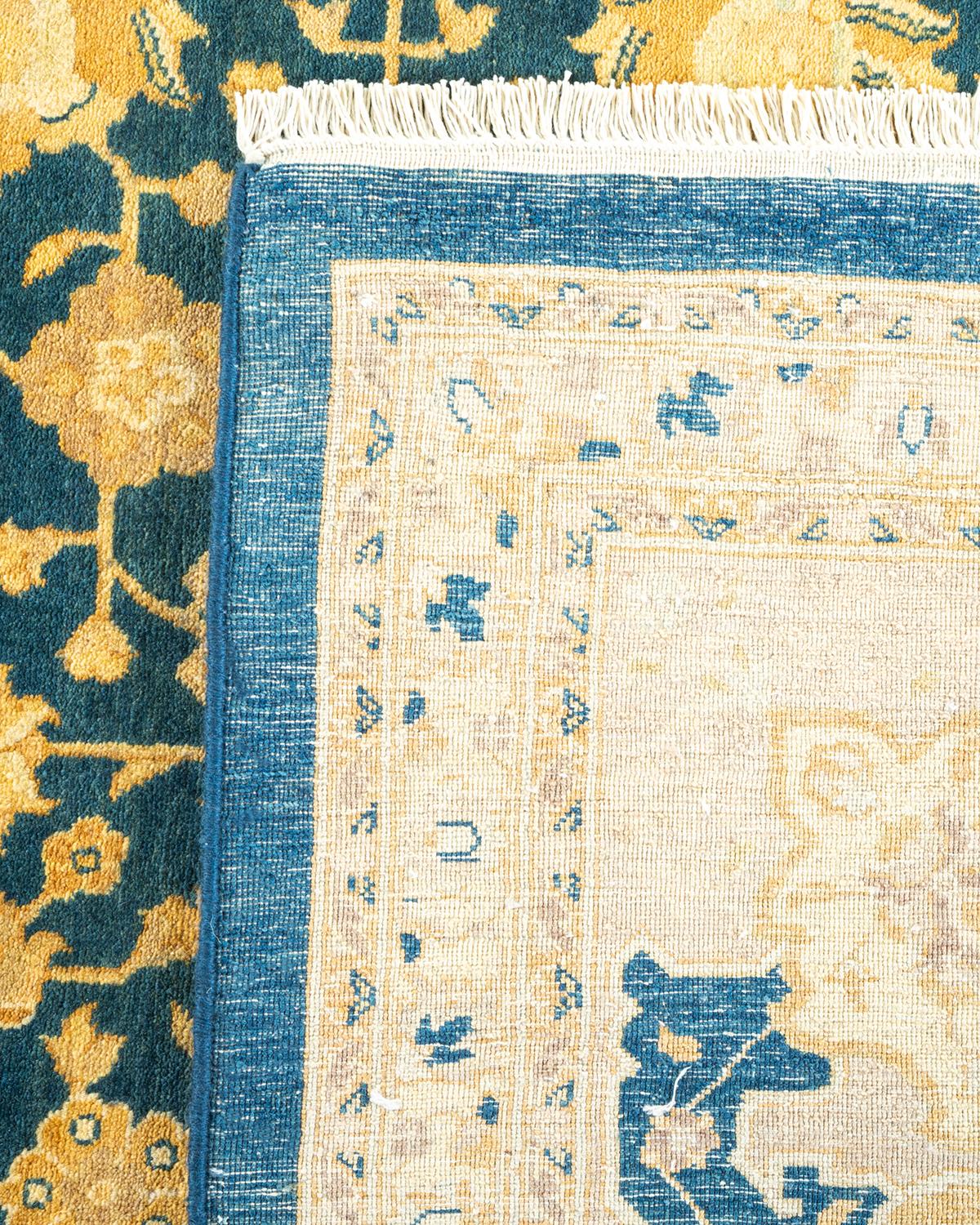 Traditioneller handgefertigter Mogul-Blauer Teppich, Unikat (Handgeknüpft) im Angebot