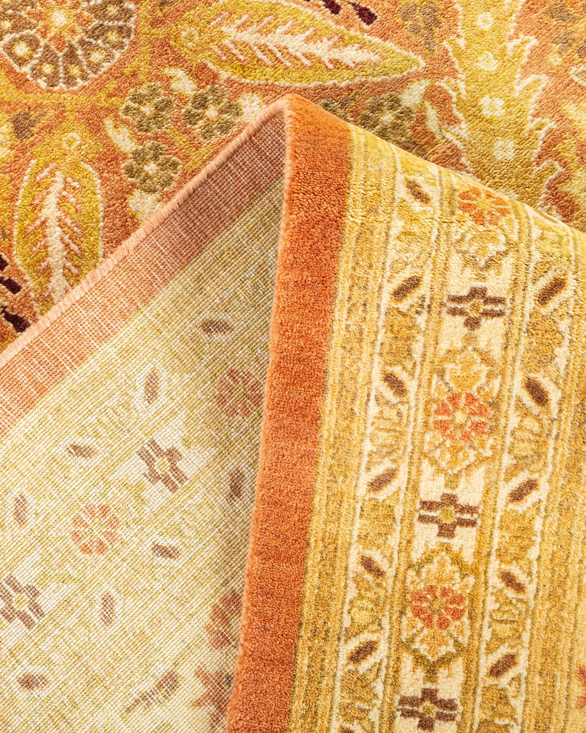 Handgefertigter, traditioneller Mogul-Teppich in Braun, Unikat (Pakistanisch) im Angebot