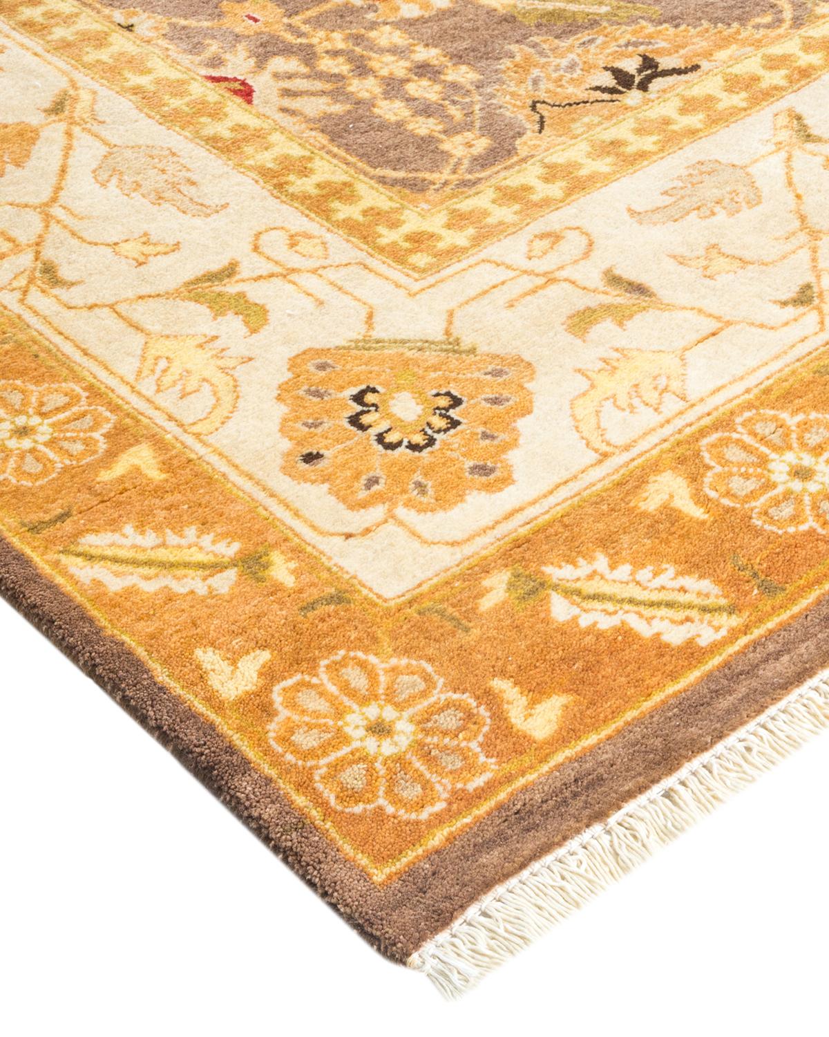 Handgefertigter, traditioneller Mogul-Teppich in Braun, Unikat (Wolle) im Angebot