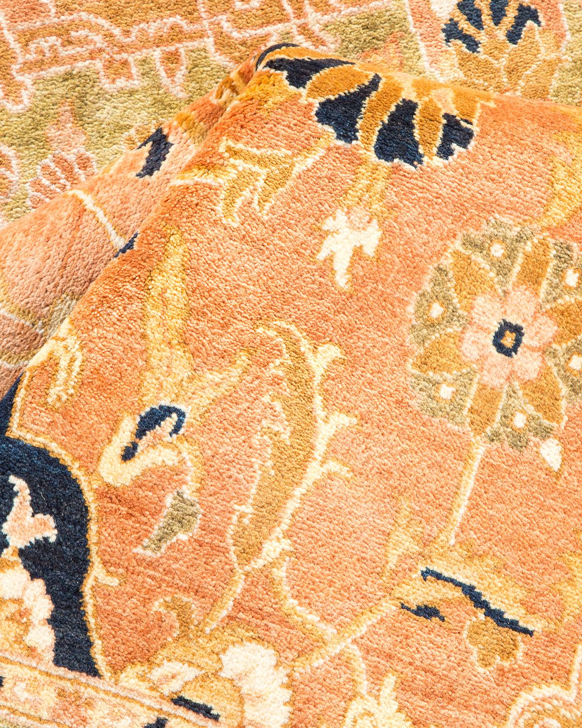 Autre Tapis traditionnel Mogul marron unique en son genre fabriqué à la main en vente