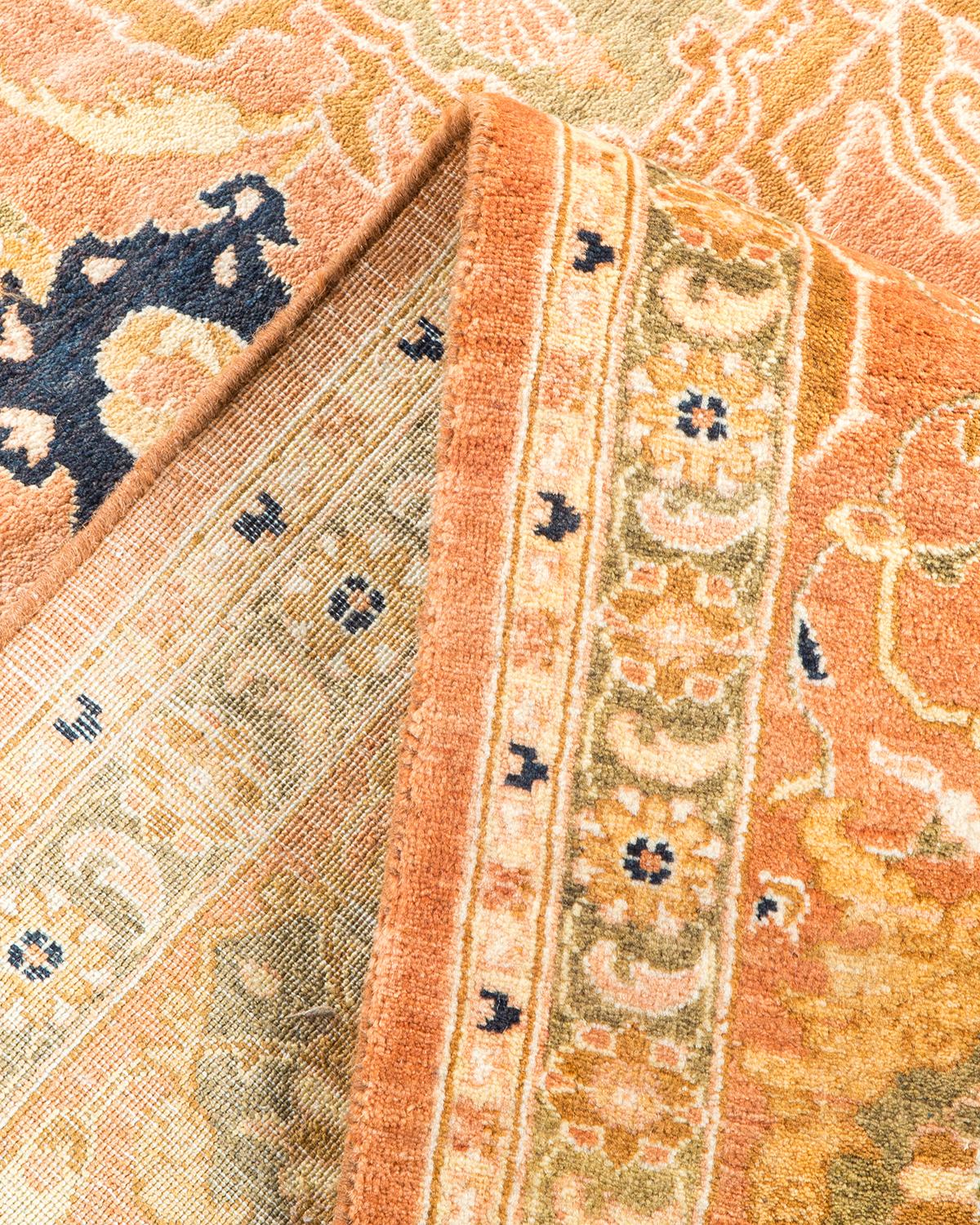 Pakistanais Tapis traditionnel Mogul marron unique en son genre fabriqué à la main en vente