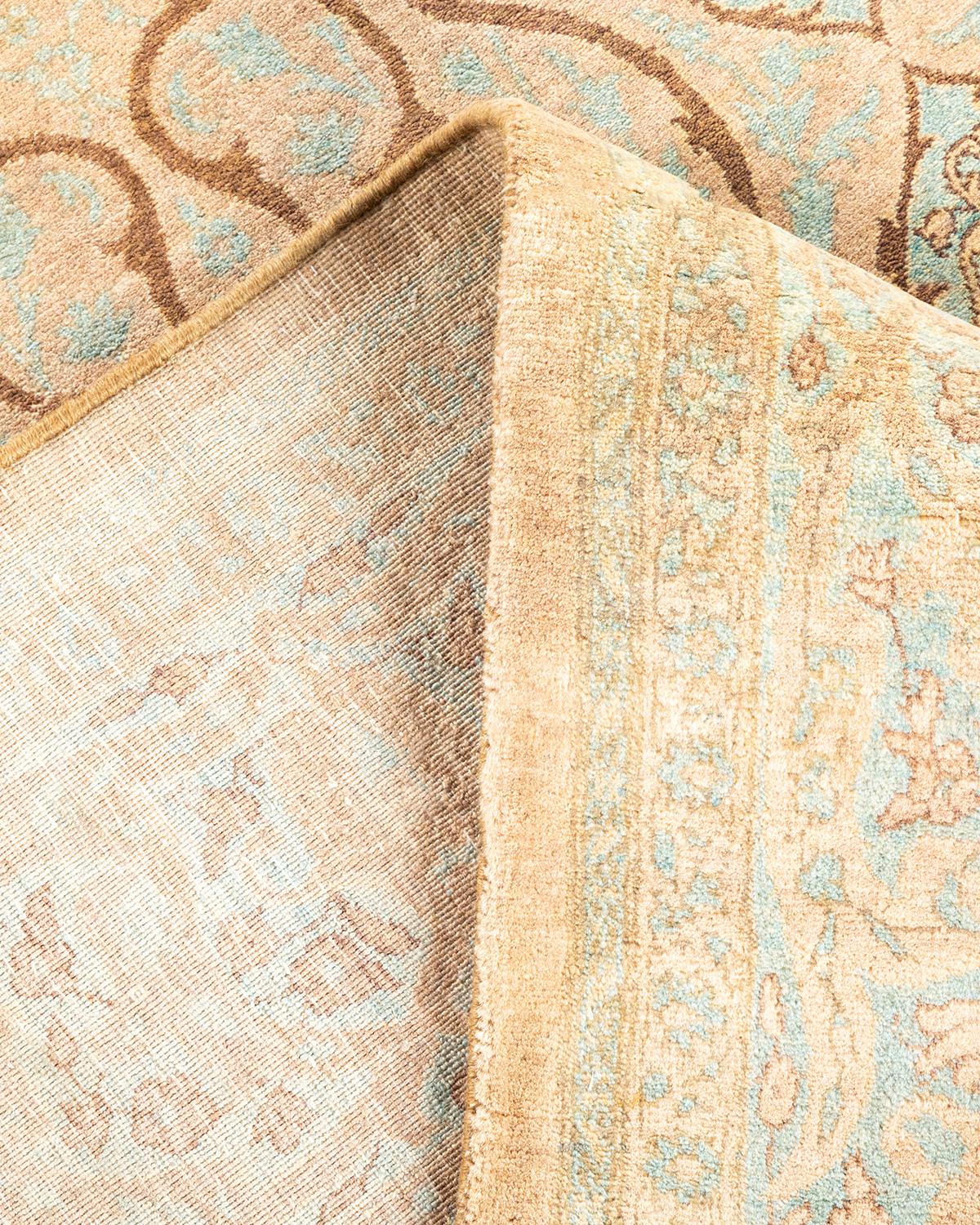 Handgefertigter, traditioneller Mogul-Teppich in Braun, Unikat (Pakistanisch) im Angebot