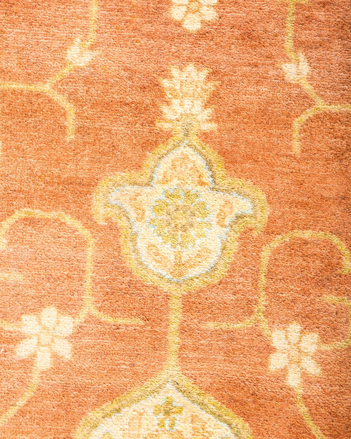 Handgefertigter, traditioneller Mogul-Teppich in Braun, Unikat (21. Jahrhundert und zeitgenössisch) im Angebot
