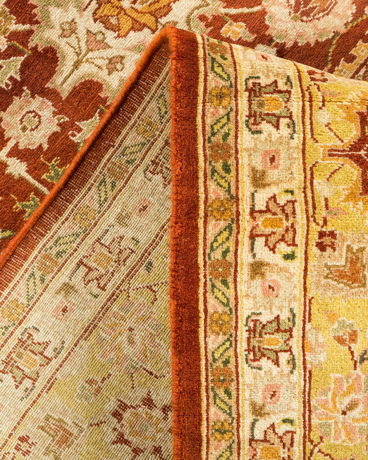 Pakistanais Tapis traditionnel Mogul marron unique en son genre fabriqué à la main en vente
