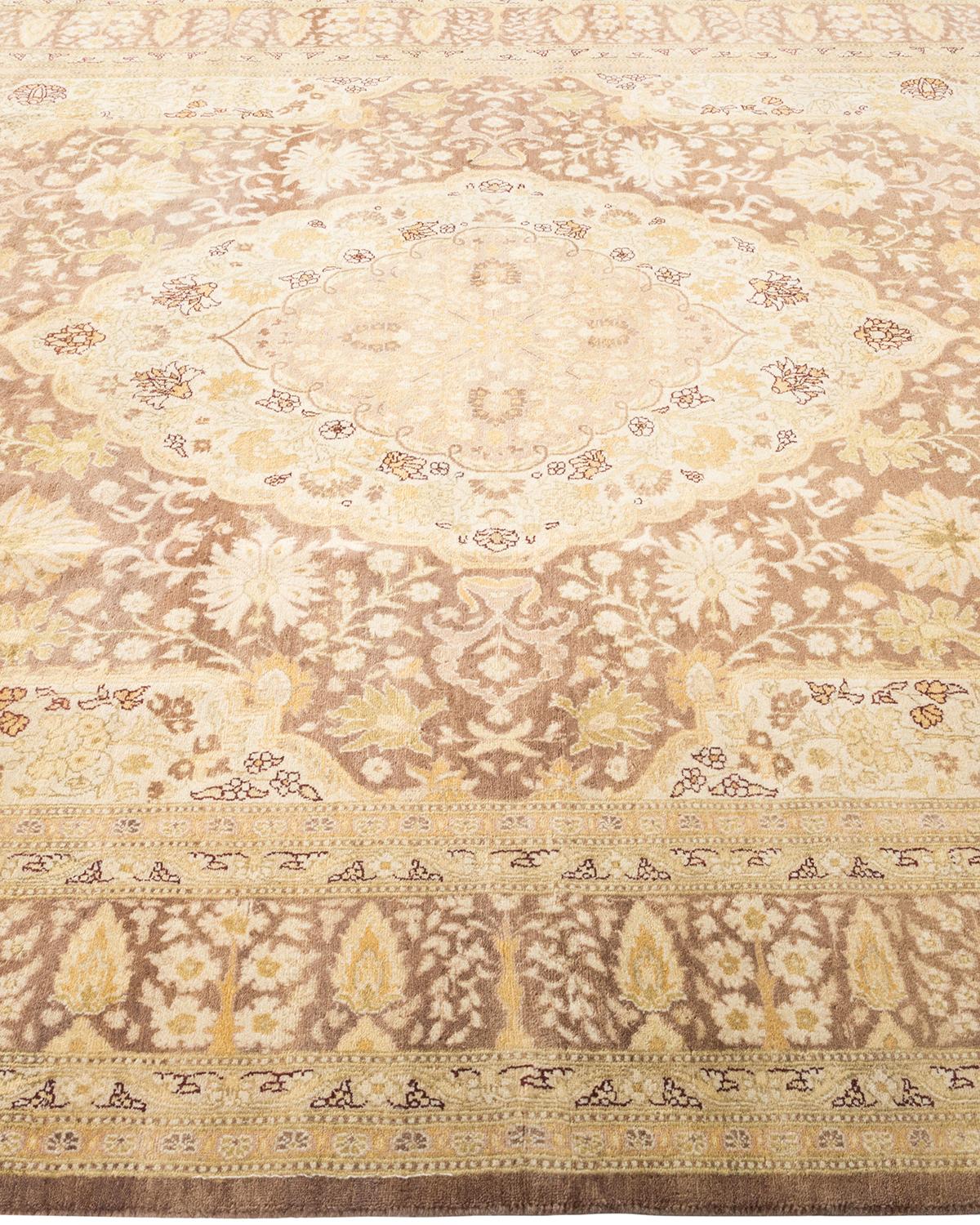 Tappeto tradizionale Mogul Brown Hand Made, unico nel suo genere. In condizioni Nuovo in vendita a Norwalk, CT