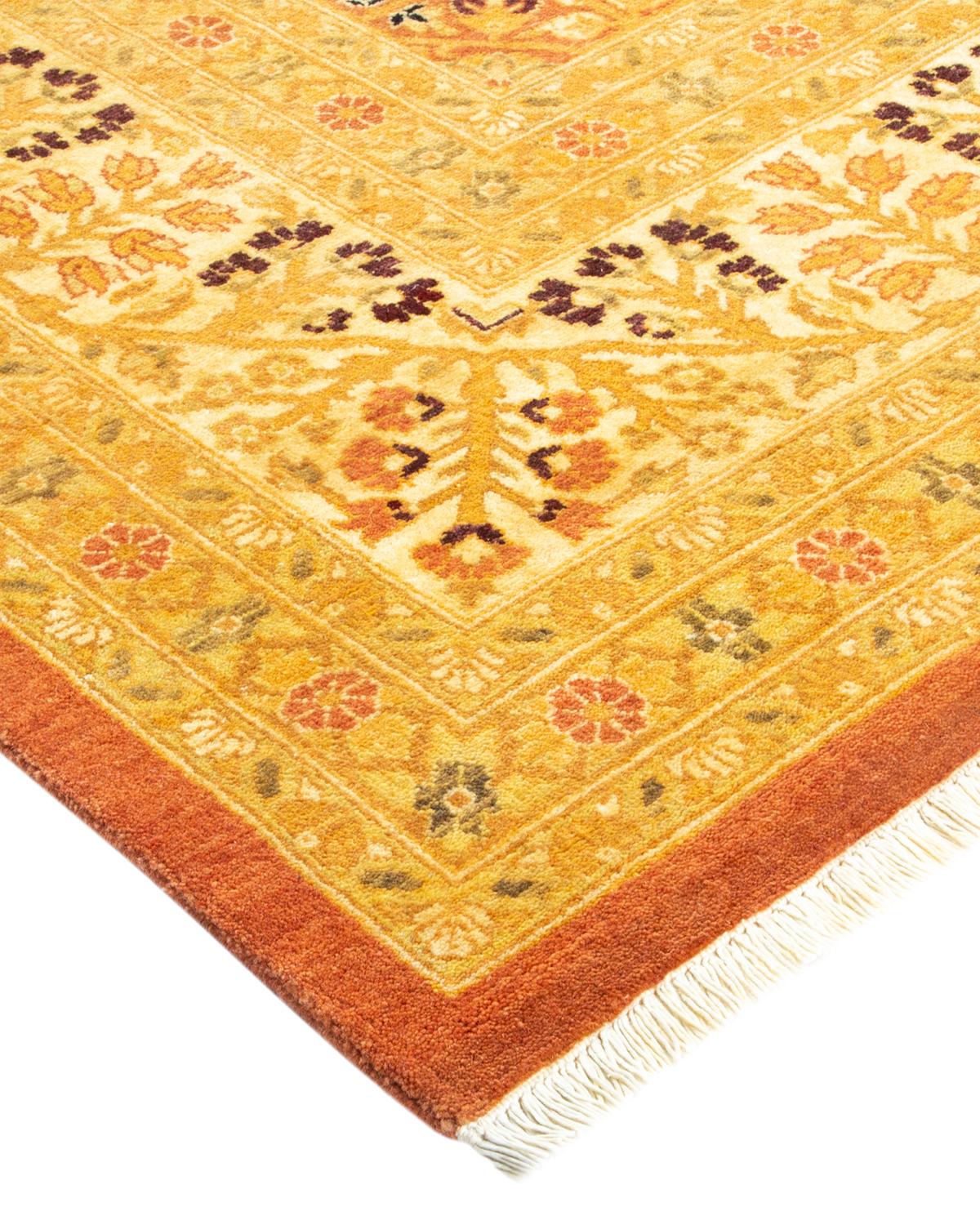 Handgefertigter, traditioneller Mogul-Teppich in Braun, Unikat (Wolle) im Angebot