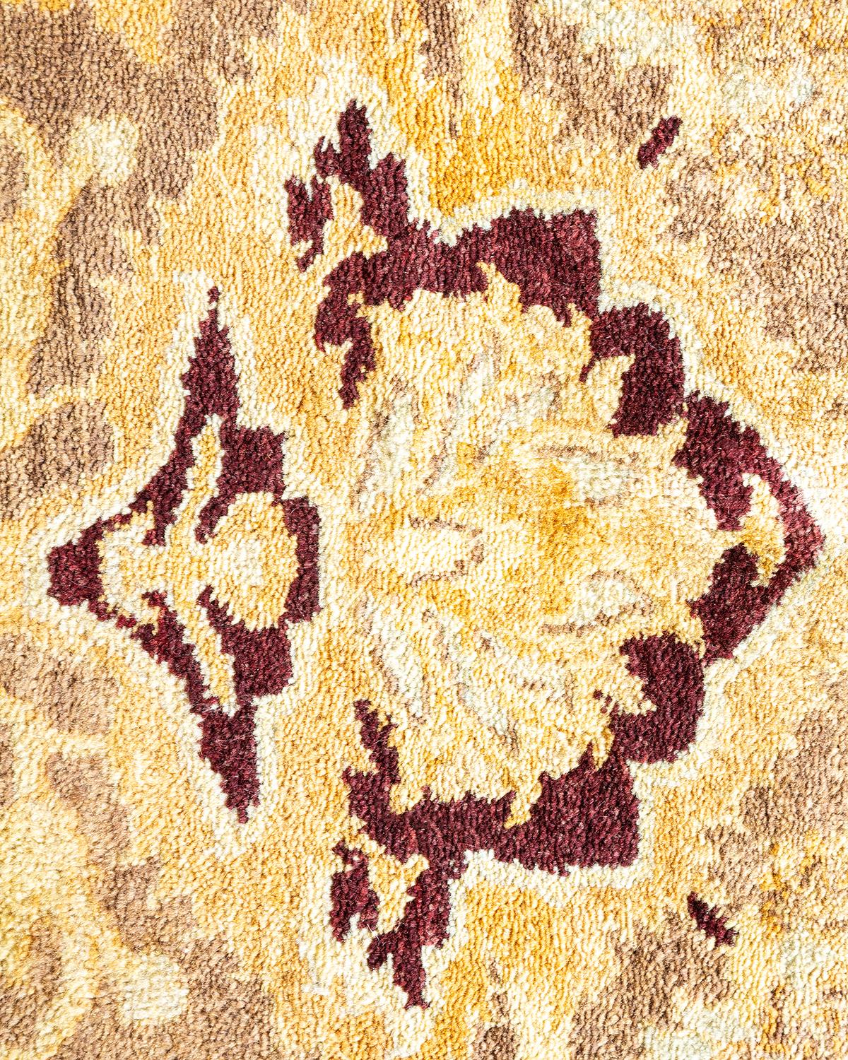 Alfombra tradicional Mogul marrón, única en su género, Hand Made Siglo XXI y contemporáneo en venta
