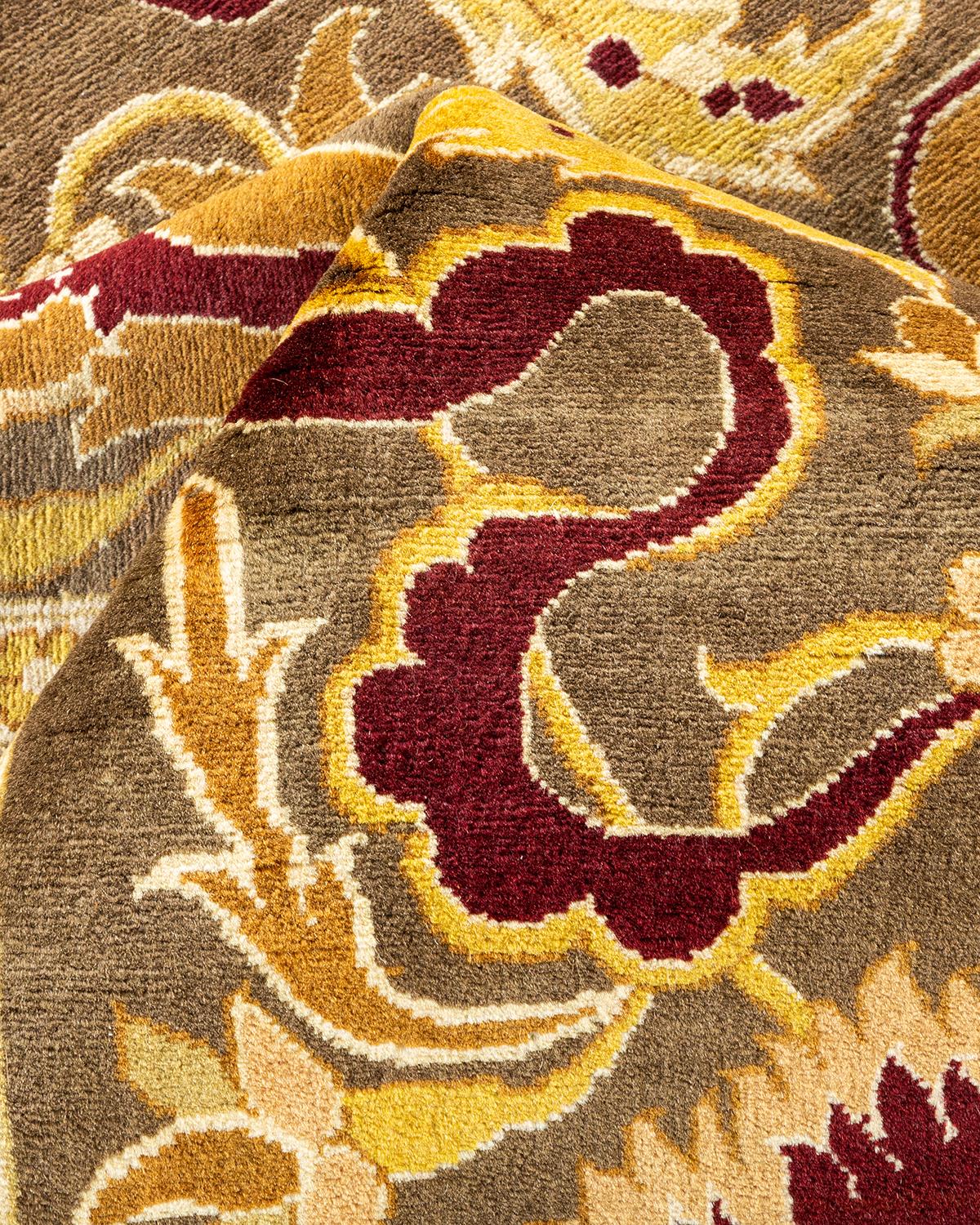 Autre Tapis traditionnel Mogul marron unique en son genre fabriqué à la main en vente