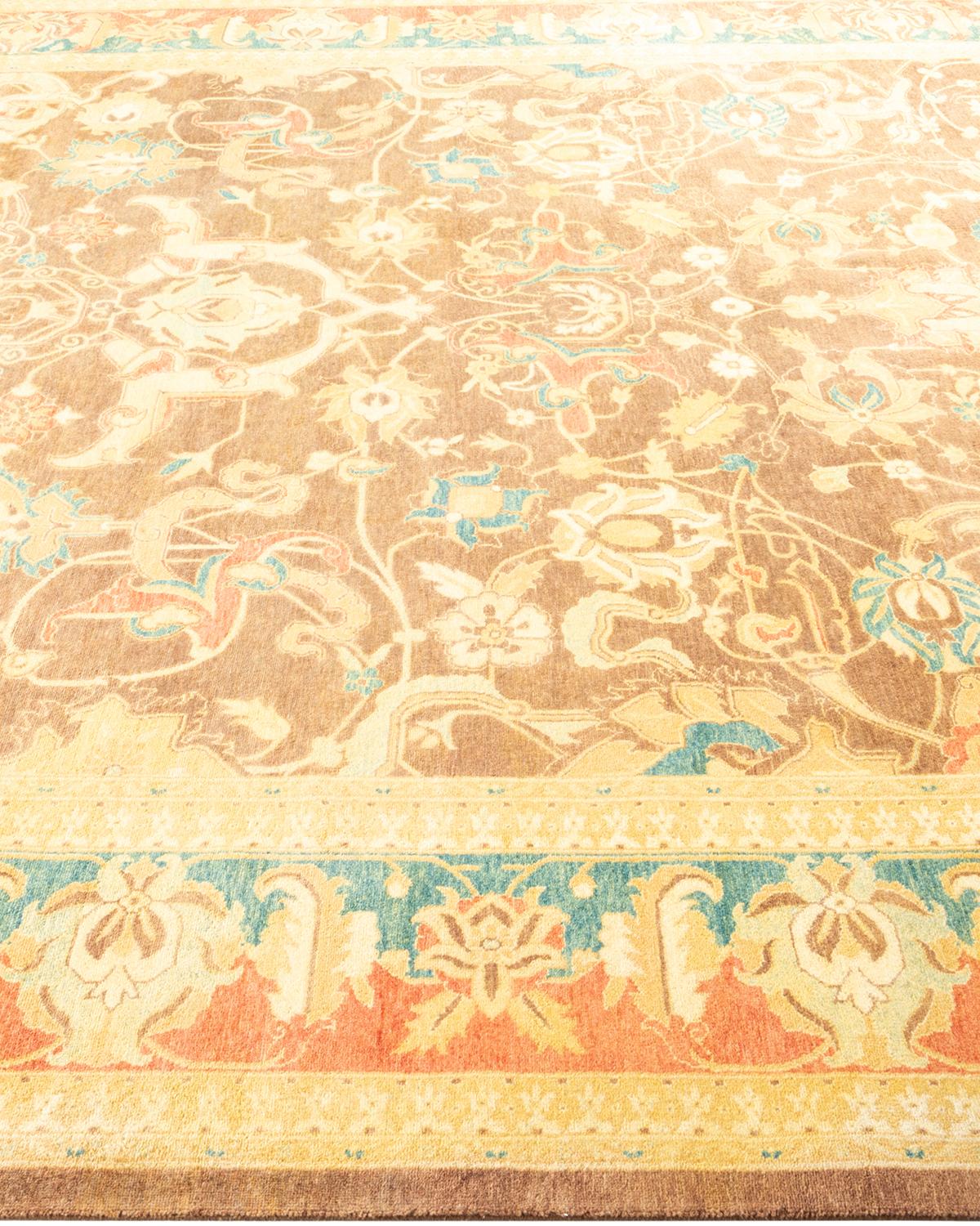 Tapis traditionnel Mogul marron unique en son genre fabriqué à la main Neuf - En vente à Norwalk, CT