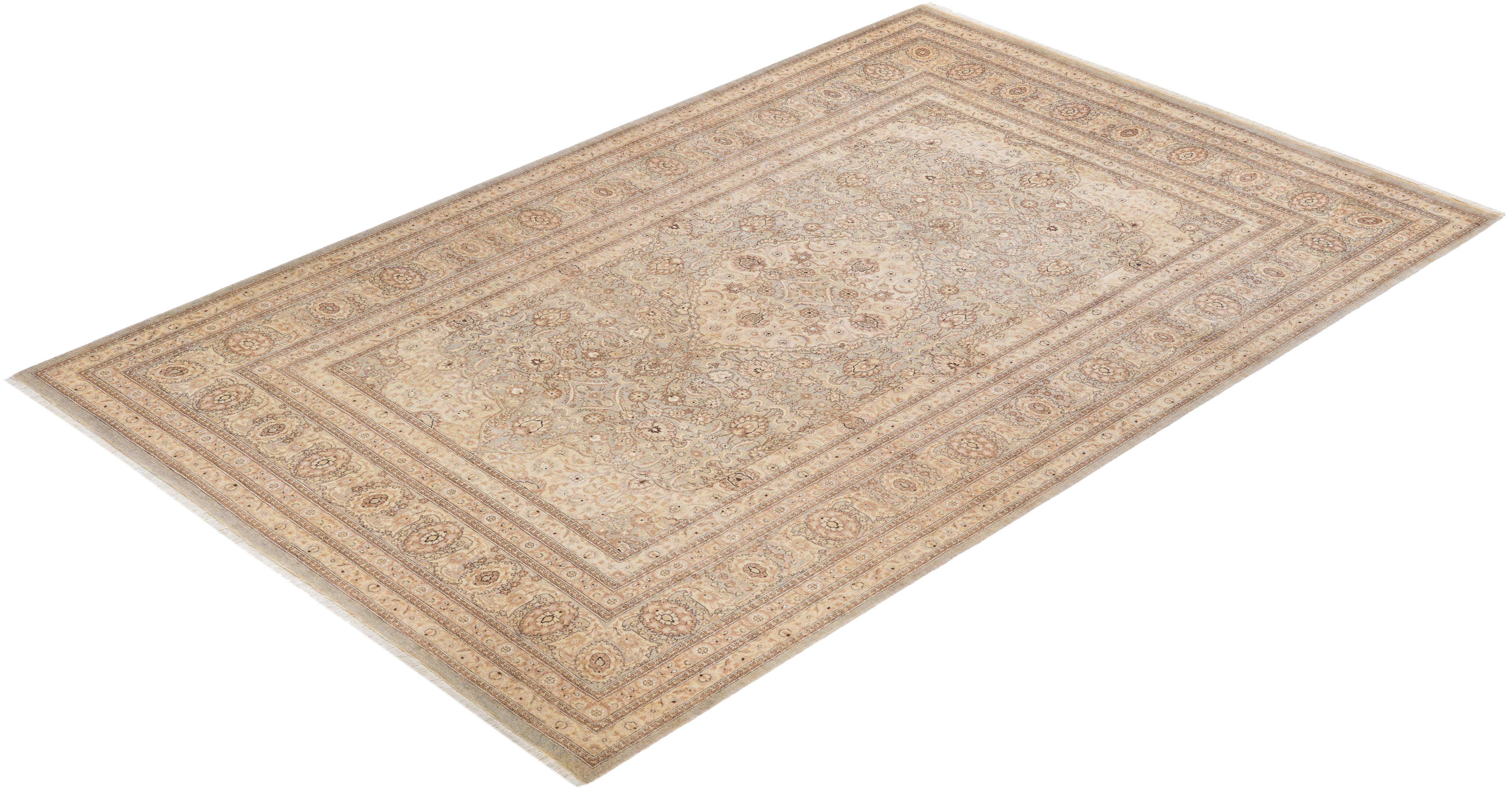 Avec leurs palettes discrètes et leurs motifs à l'envers, les tapis de la collection Mogul apporteront une sophistication intemporelle à n'importe quelle pièce. Influencés par un éventail de motifs turcs, indiens et persans, les artisans qui tissent