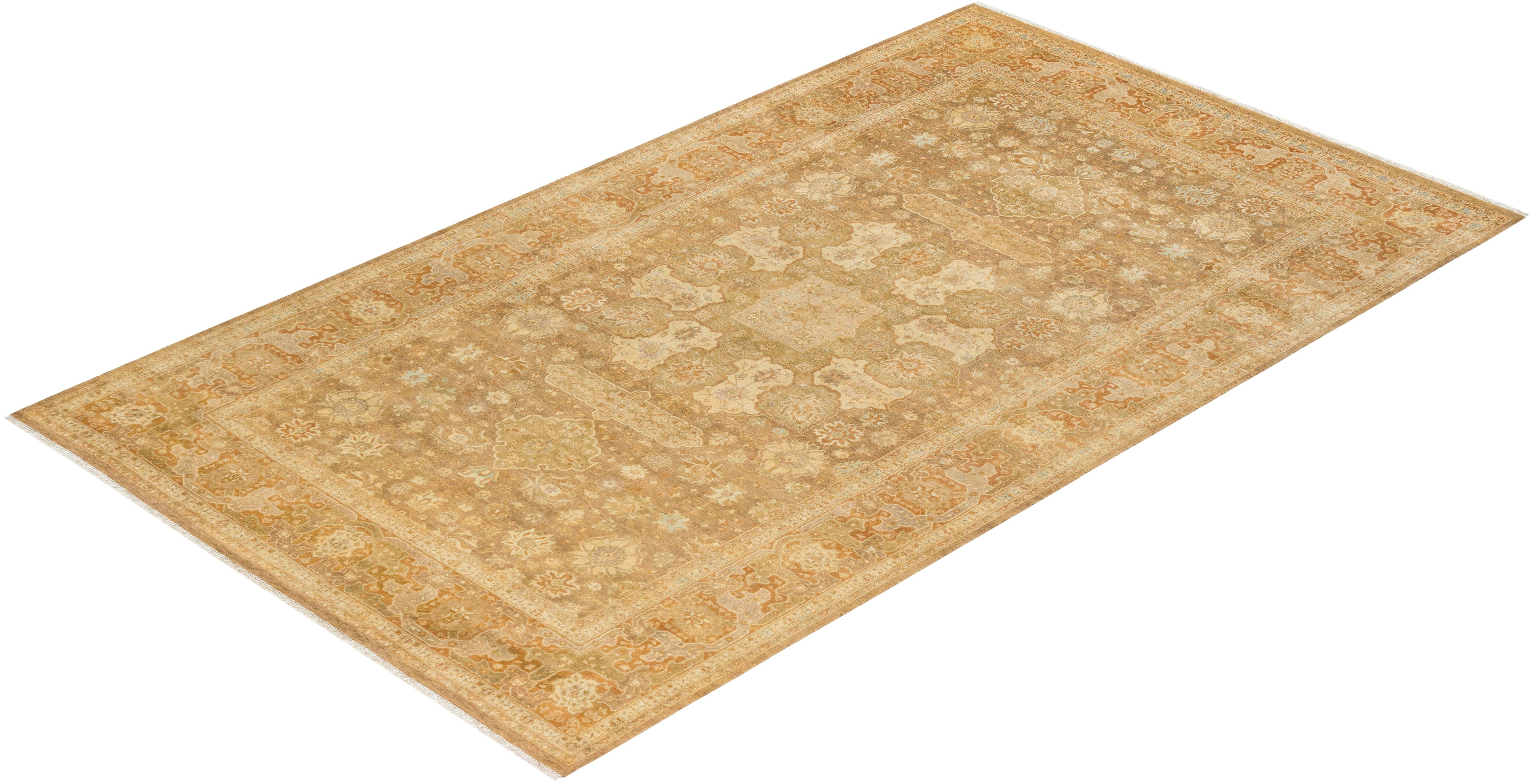 Alfombra tradicional verde Mogul, única en su género, Hand Made en Nuevo estado para la venta en Norwalk, CT