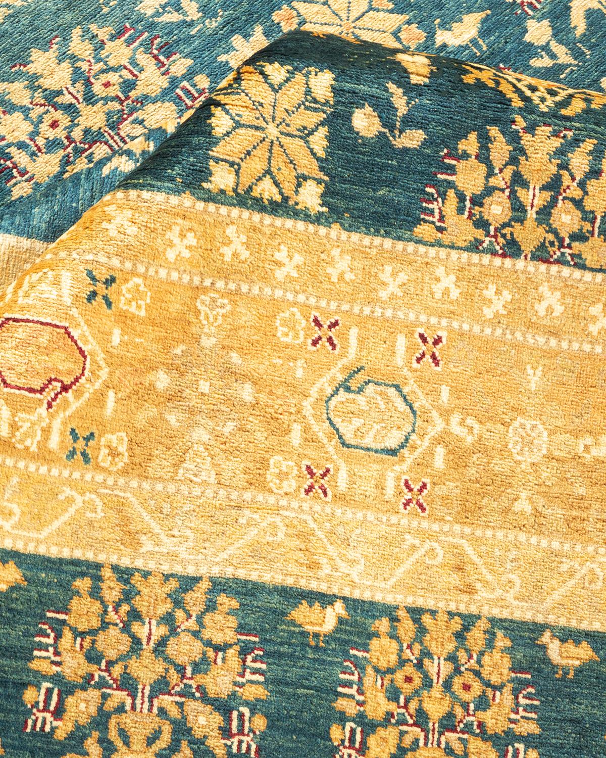 Autre Tapis traditionnel vert moghol unique fait main, unique en son genre en vente