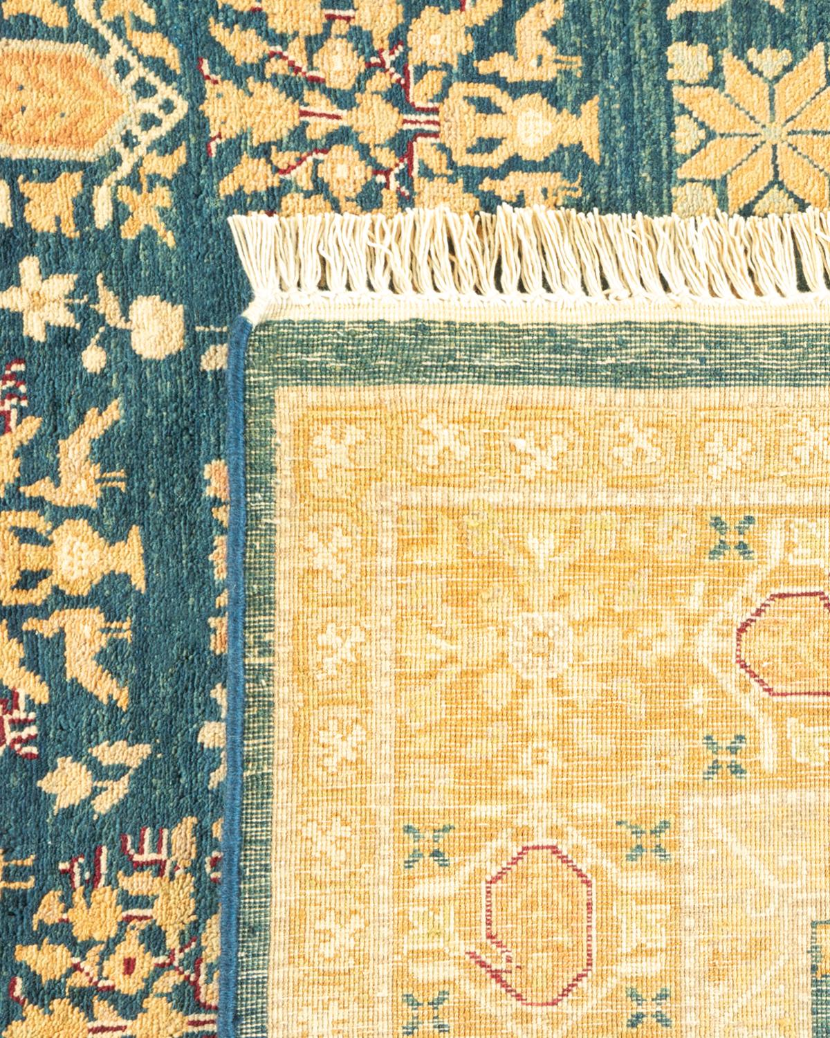 Noué à la main Tapis traditionnel vert moghol unique fait main, unique en son genre en vente