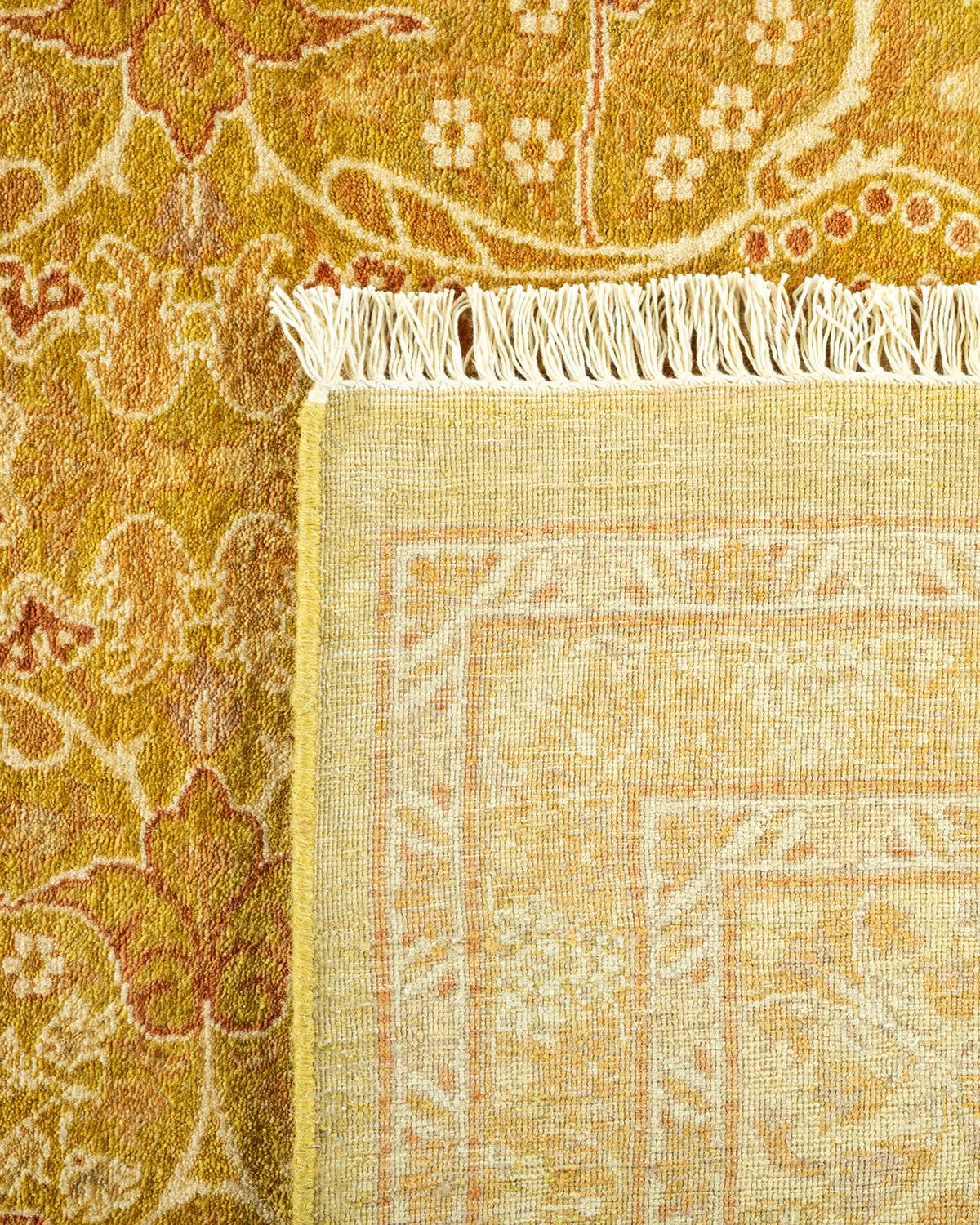 Noué à la main Tapis traditionnel vert moghol unique fait main, unique en son genre en vente