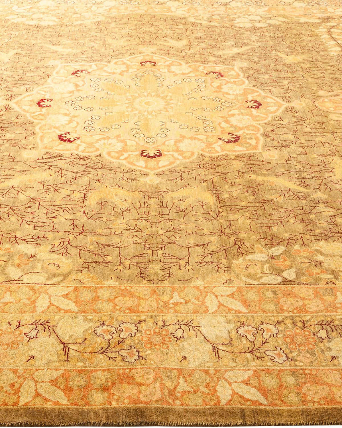 Tapis traditionnel Mogul vert, unique en son genre, fabriqué à la main Neuf - En vente à Norwalk, CT