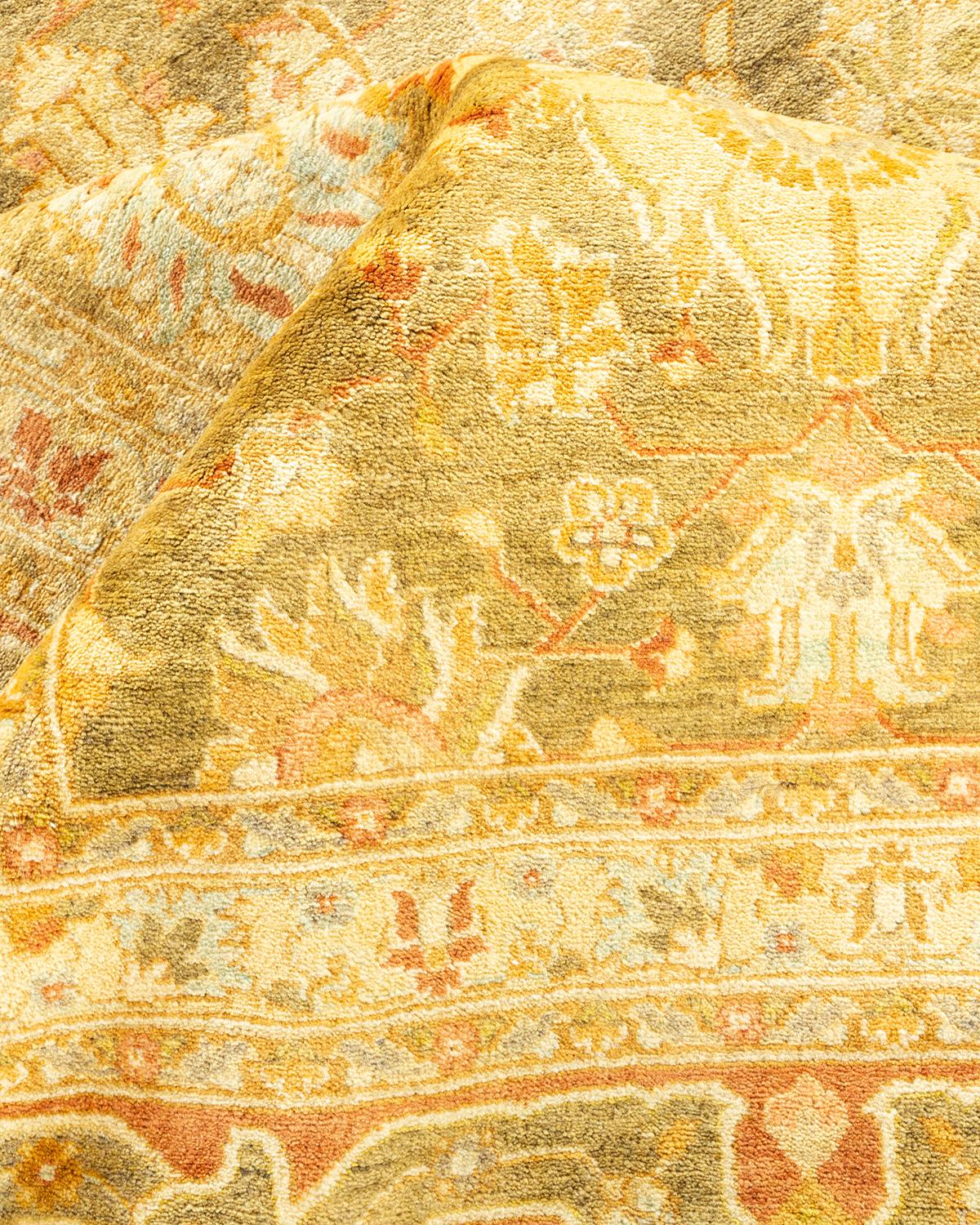 Autre Tapis traditionnel Mogul vert unique fait à la main, unique en son genre en vente