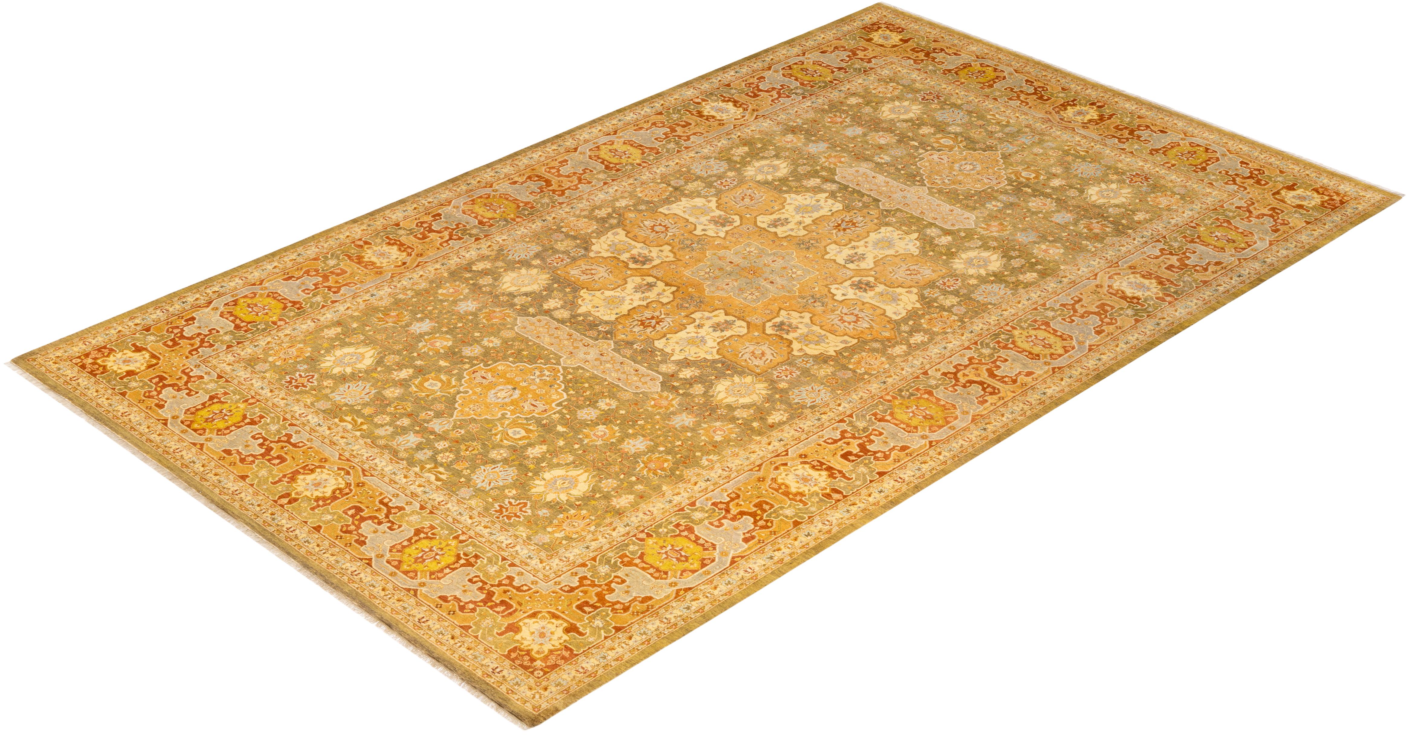 Avec leurs palettes discrètes et leurs motifs allover, les tapis de la collection Mogul apporteront une sophistication intemporelle à n'importe quelle pièce. Influencés par un éventail de motifs turcs, indiens et persans, les artisans qui tissent à