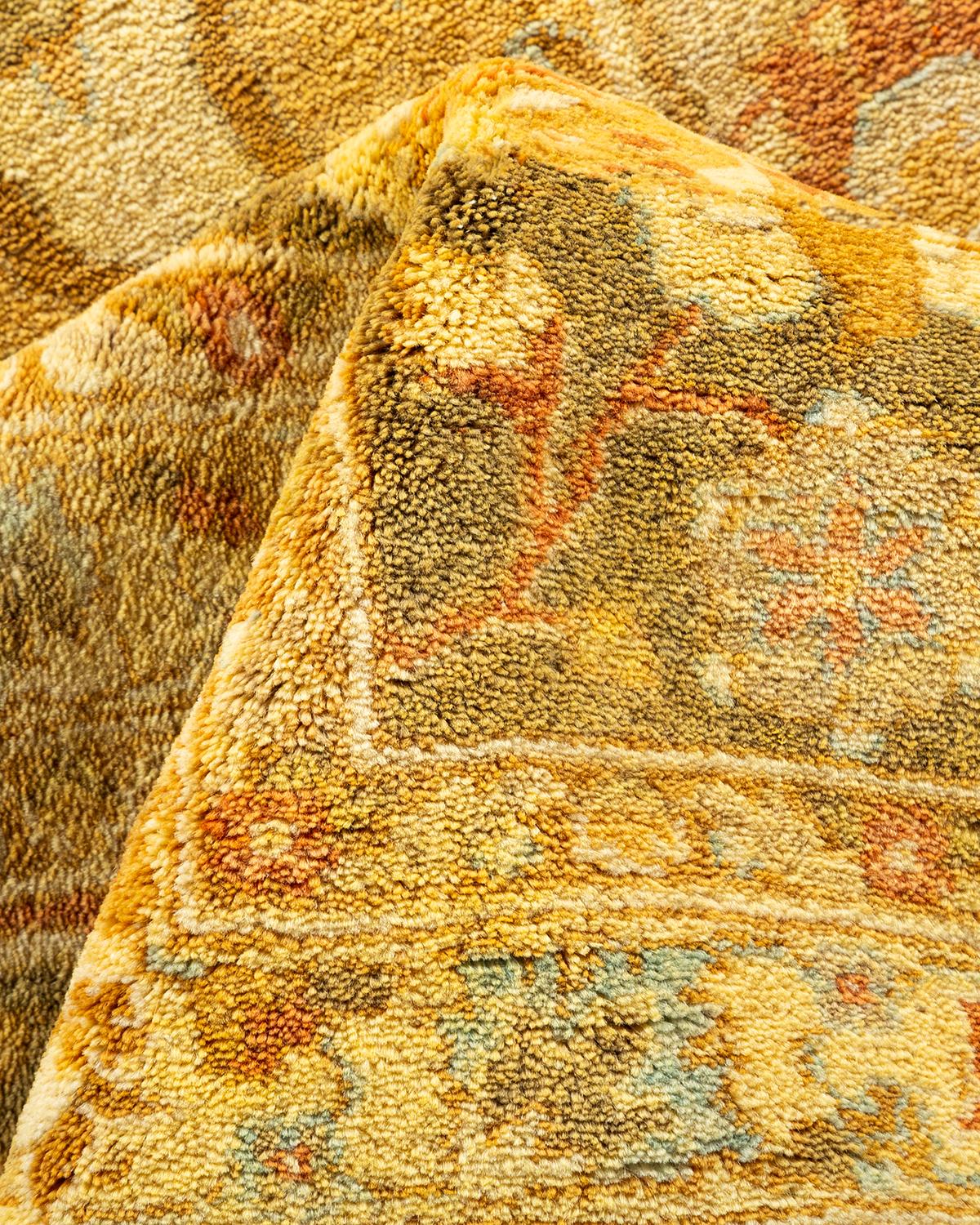 Autre Tapis traditionnel vert moghol unique fait main, unique en son genre en vente