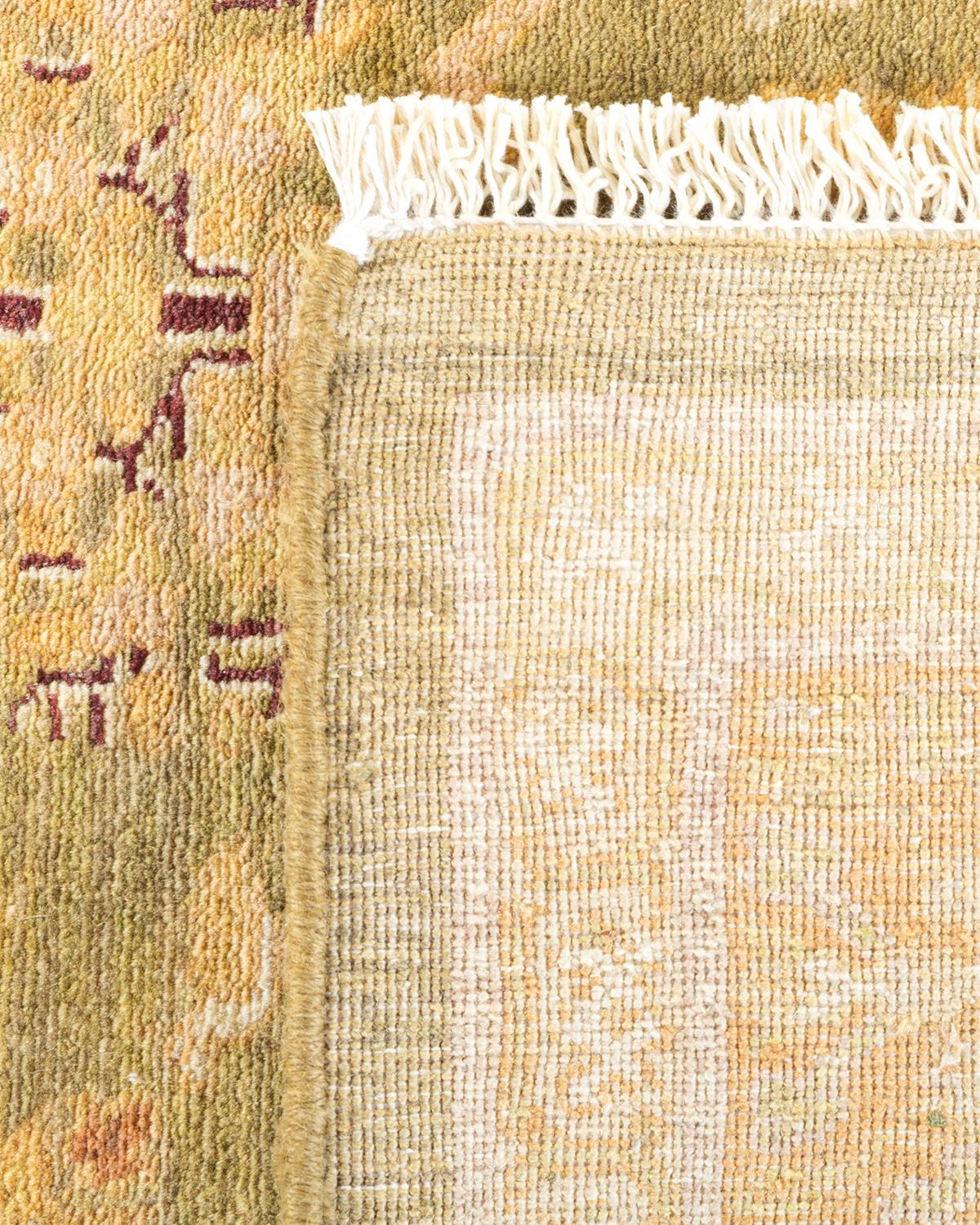Noué à la main Tapis traditionnel vert moghol unique fait main, unique en son genre en vente