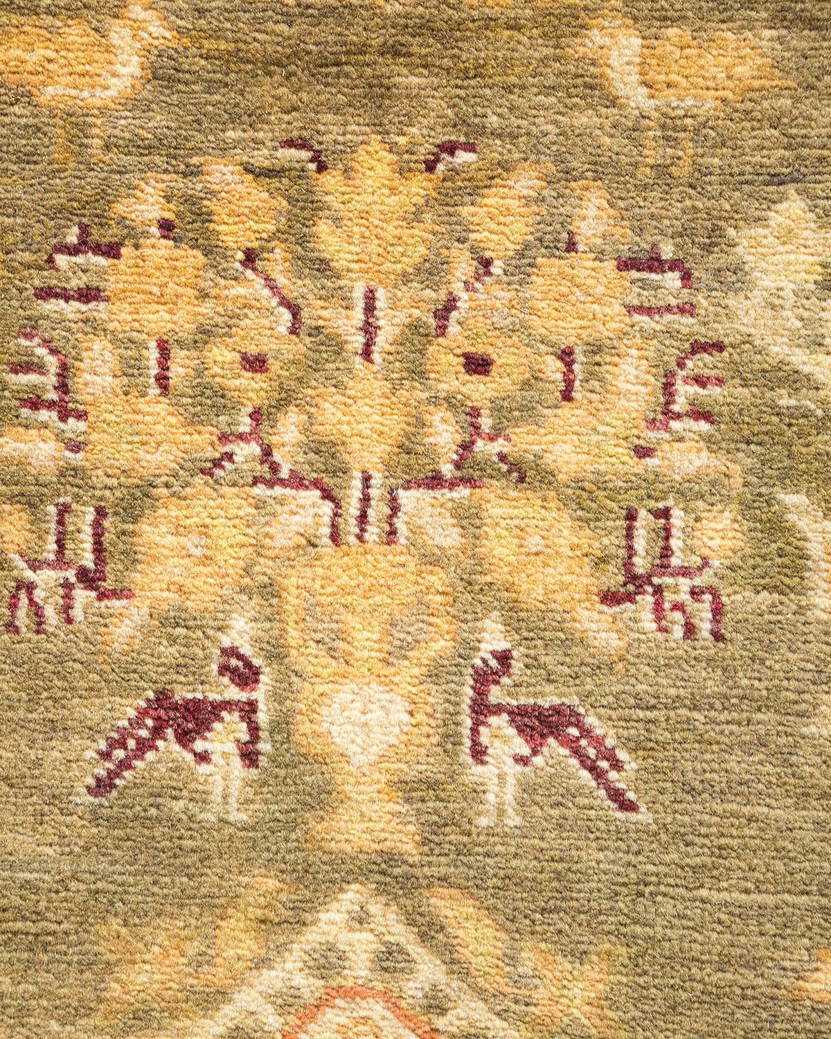 XXIe siècle et contemporain Tapis traditionnel vert moghol unique fait main, unique en son genre en vente