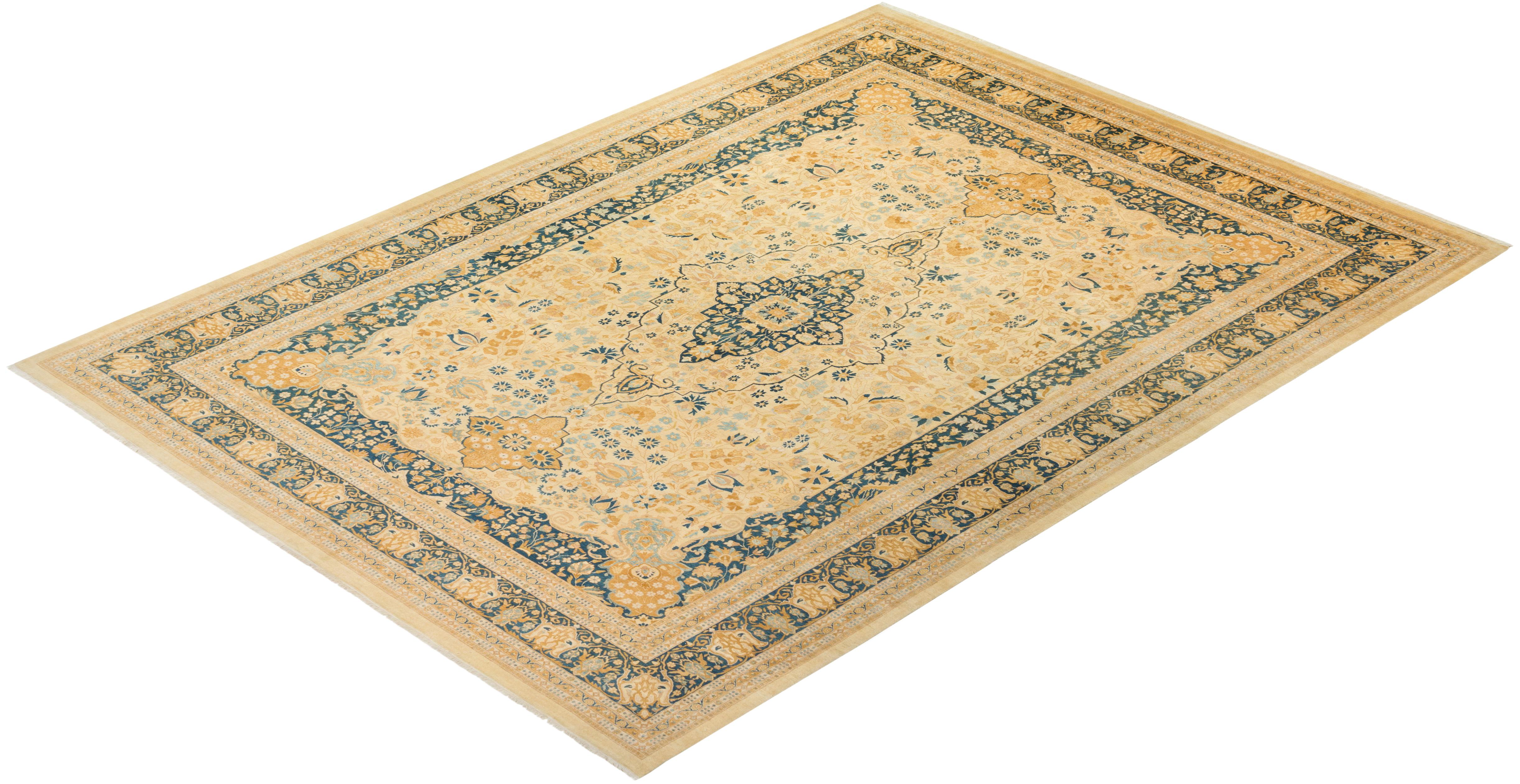 Con palette sobrie e disegni allover, i tappeti della Collezione Mogul doneranno una raffinatezza senza tempo a qualsiasi stanza. Influenzati da uno spettro di disegni turchi, indiani e persiani, gli artigiani che tessono a mano questi tappeti di