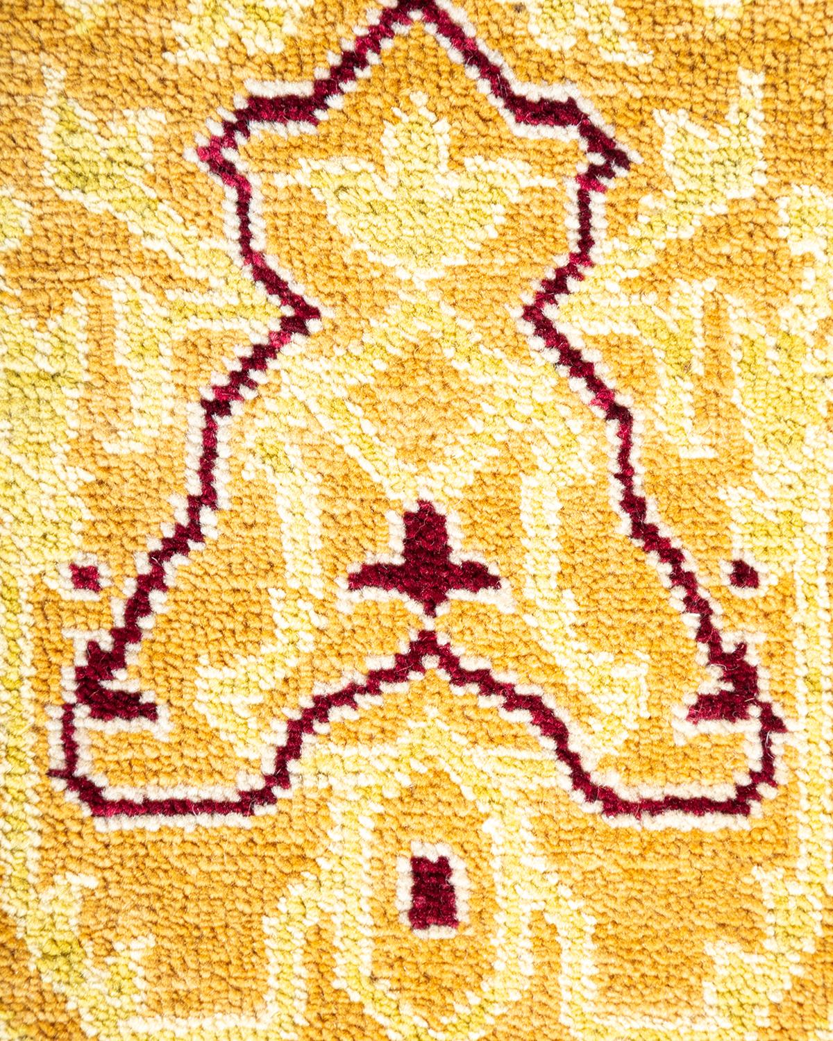 XXIe siècle et contemporain Tapis traditionnel ivoire Mogul unique en son genre fabriqué à la main en vente