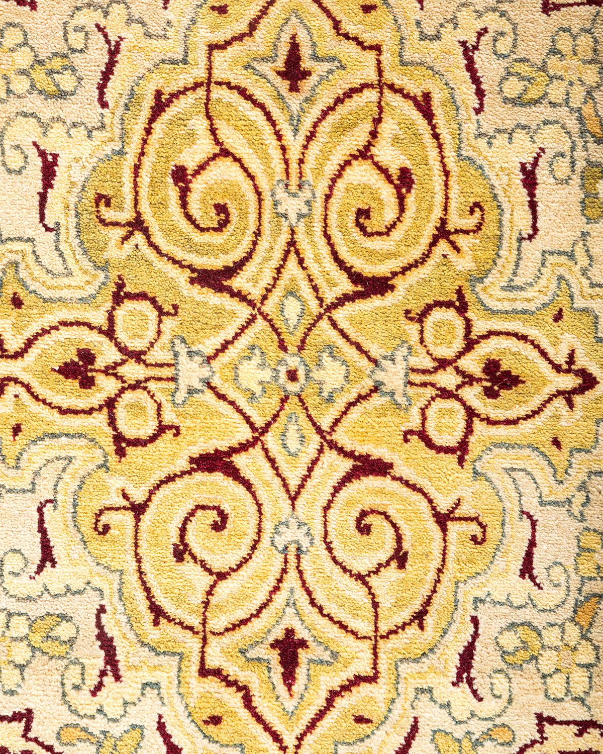 XXIe siècle et contemporain Tapis traditionnel Mogul ivoire unique en son genre fabriqué à la main en vente