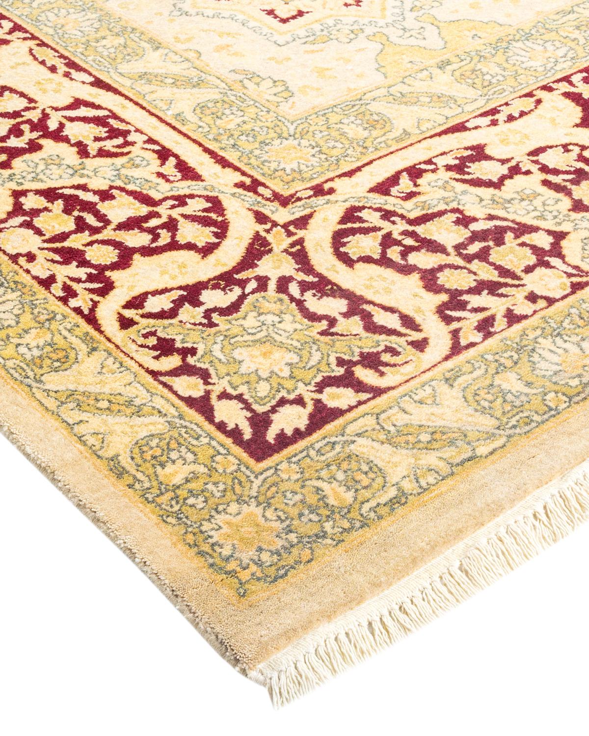 Laine Tapis traditionnel Mogul ivoire unique en son genre fabriqué à la main en vente