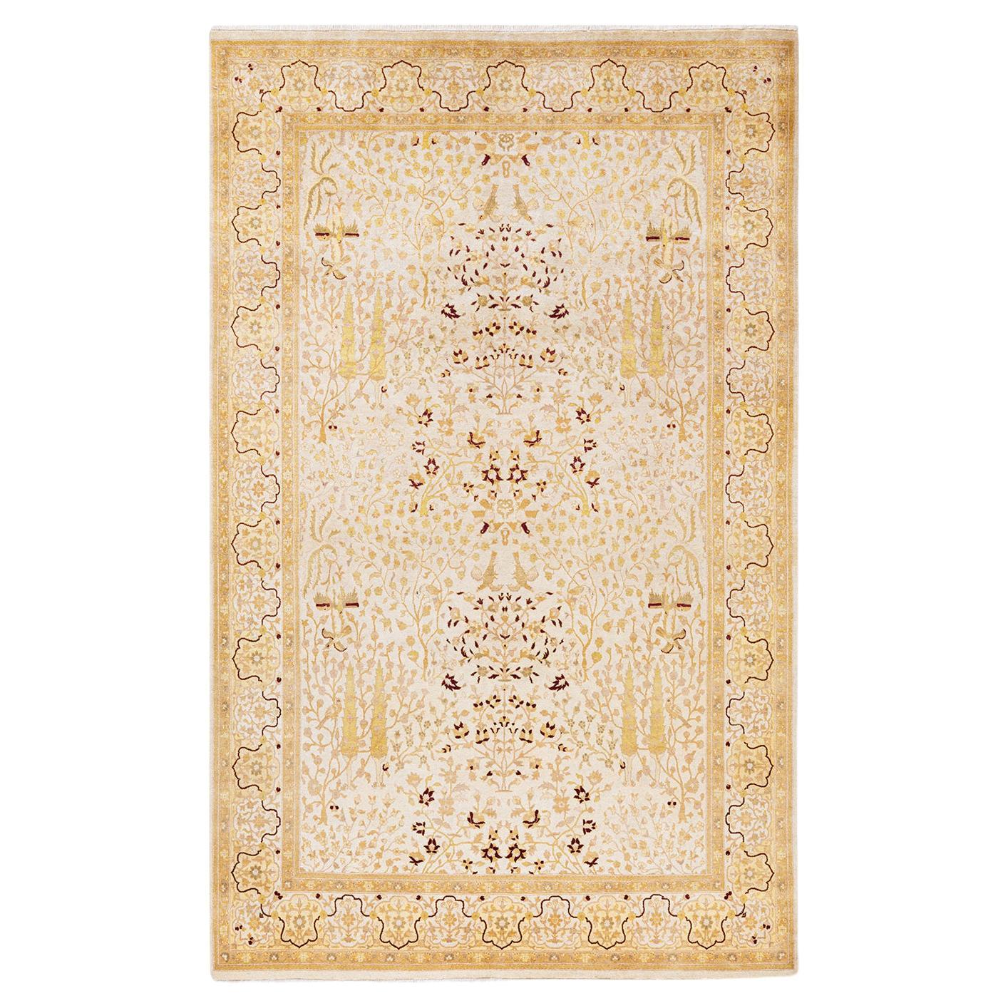 One-of-a-kind Hand Made Traditional Mogul Ivory Area Rug