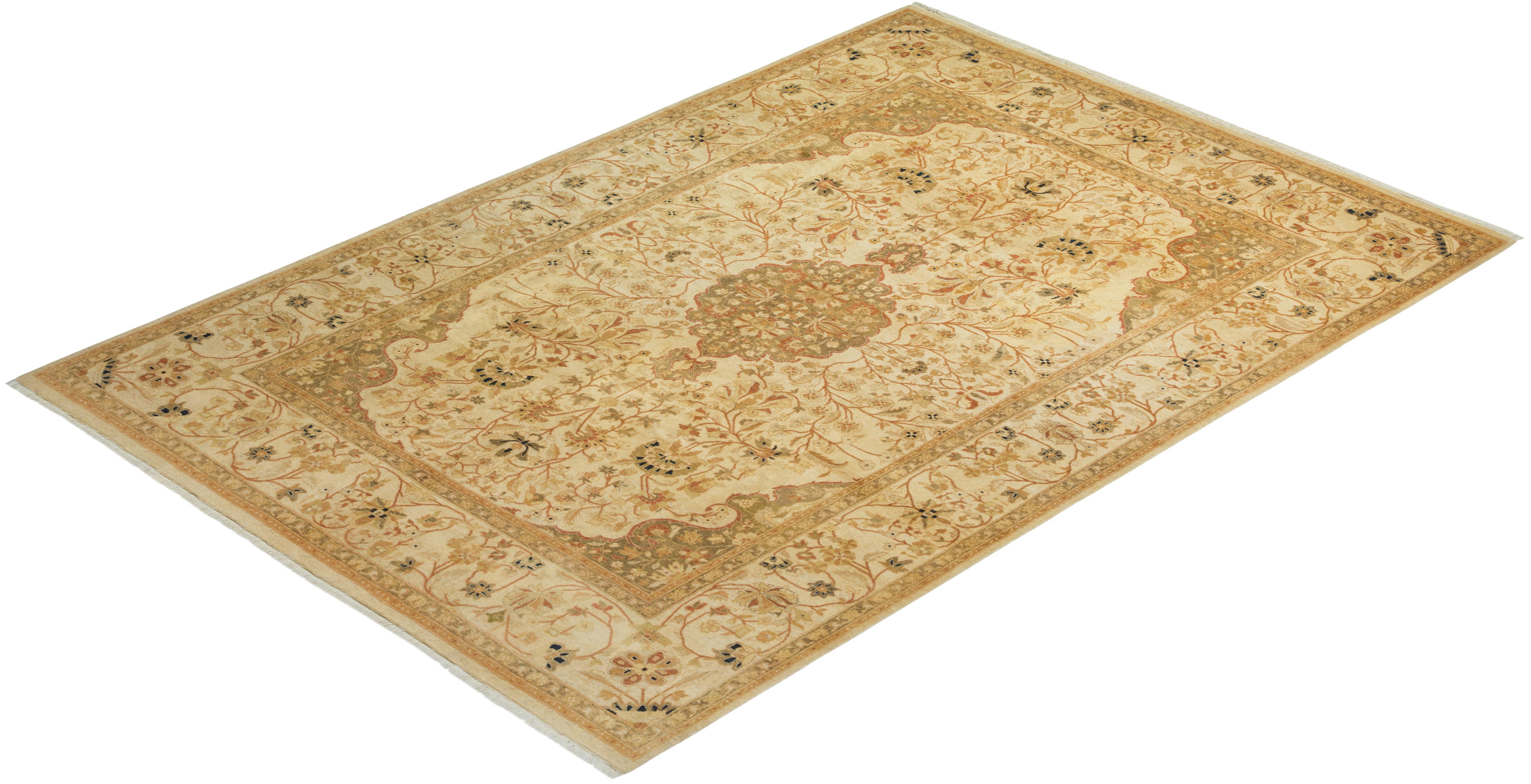 Avec leurs palettes discrètes et leurs motifs à l'envers, les tapis de la collection Mogul apporteront une sophistication intemporelle à n'importe quelle pièce. Influencés par un éventail de motifs turcs, indiens et persans, les artisans qui tissent