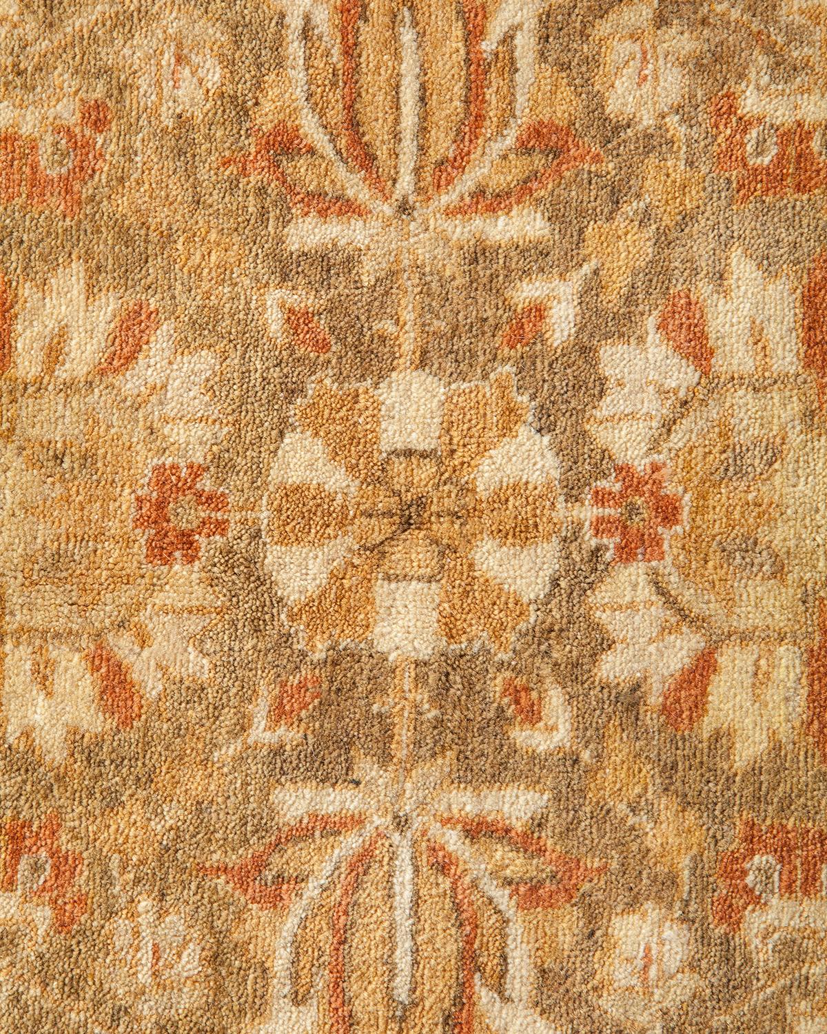XXIe siècle et contemporain Tapis traditionnel ivoire Mogul unique en son genre fabriqué à la main en vente