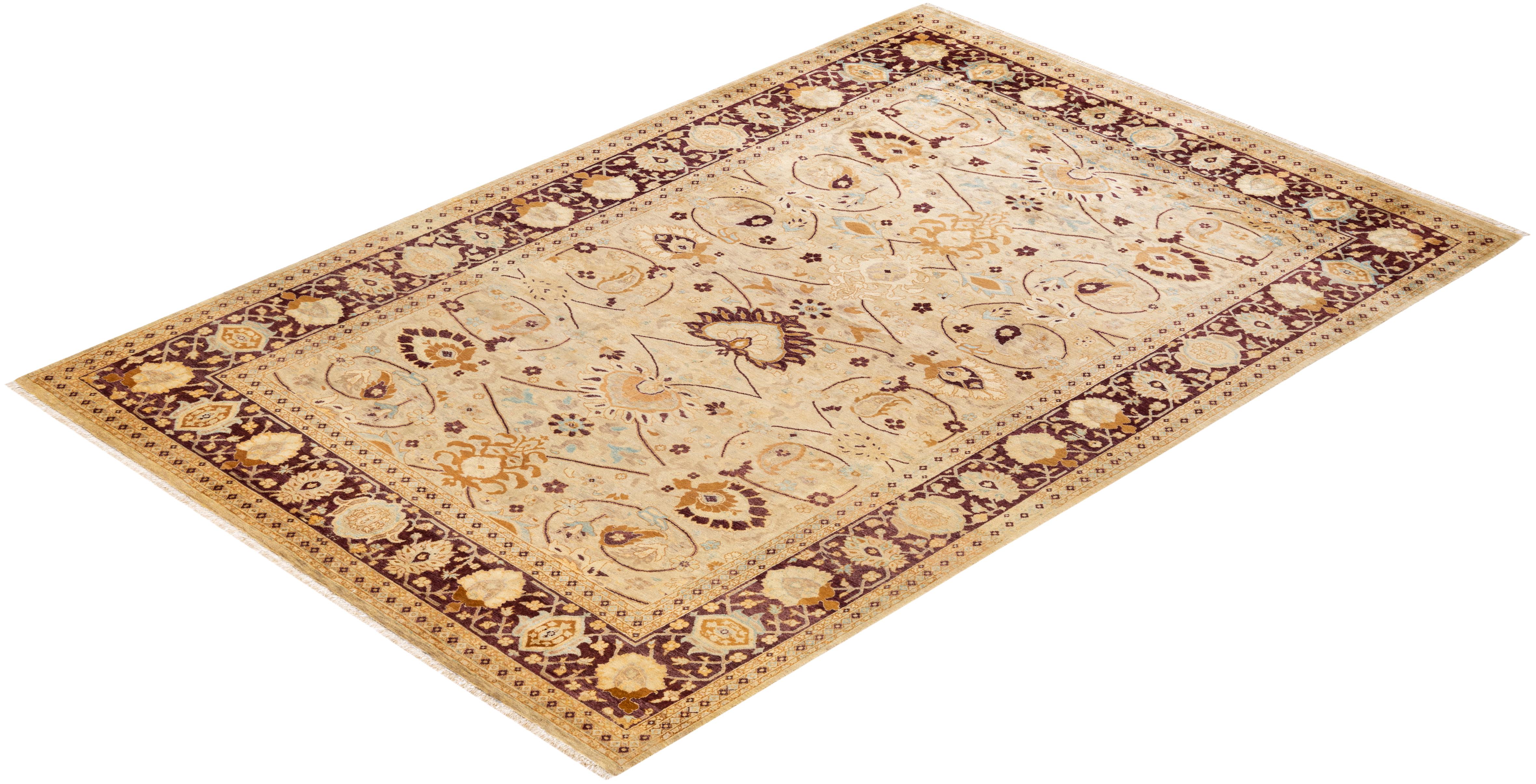 Avec leurs palettes discrètes et leurs motifs à l'envers, les tapis de la collection Mogul apporteront une sophistication intemporelle à n'importe quelle pièce. Influencés par un éventail de motifs turcs, indiens et persans, les artisans qui tissent