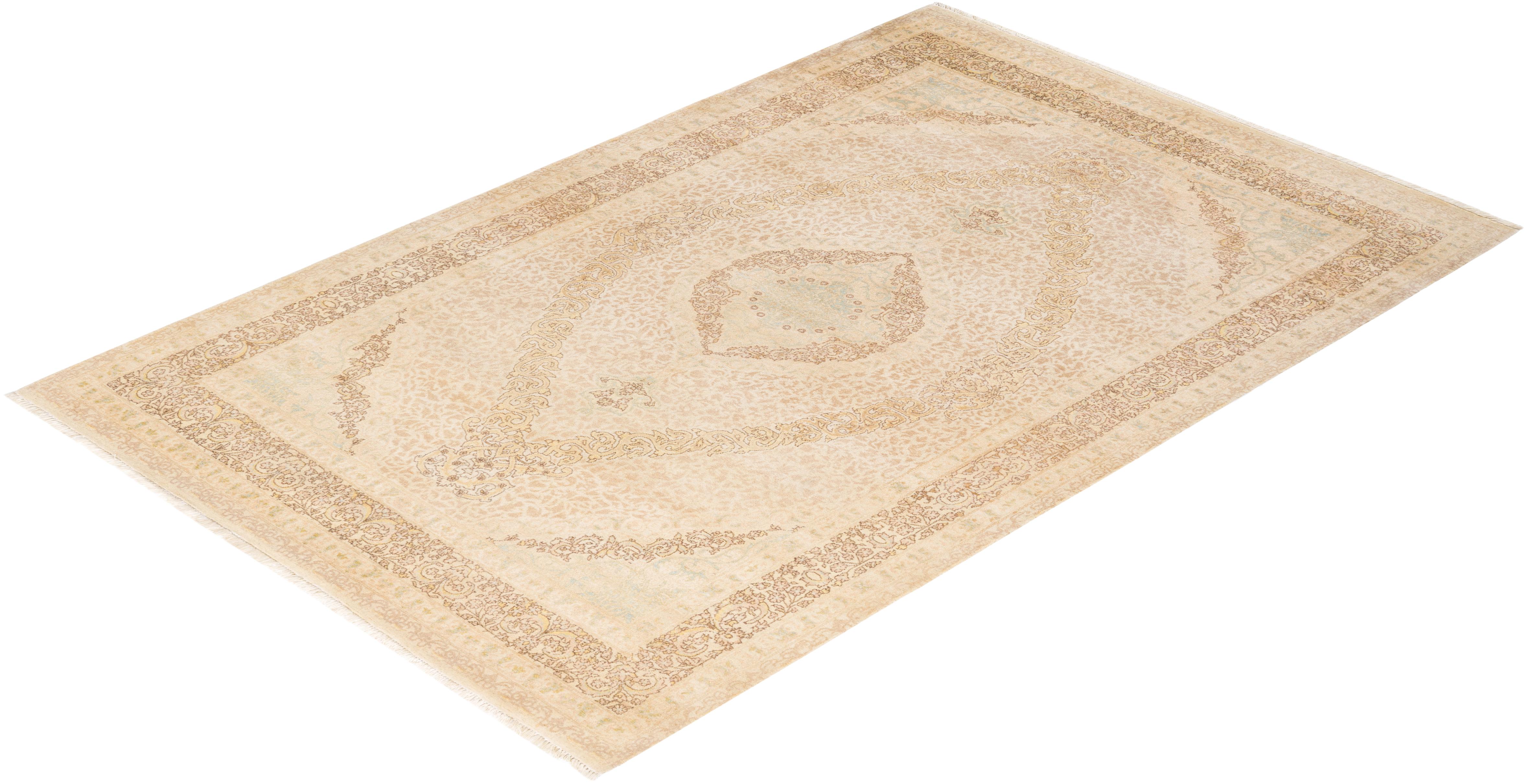 Avec leurs palettes discrètes et leurs motifs allover, les tapis de la collection Mogul apporteront une sophistication intemporelle à n'importe quelle pièce. Influencés par un éventail de motifs turcs, indiens et persans, les artisans qui tissent à