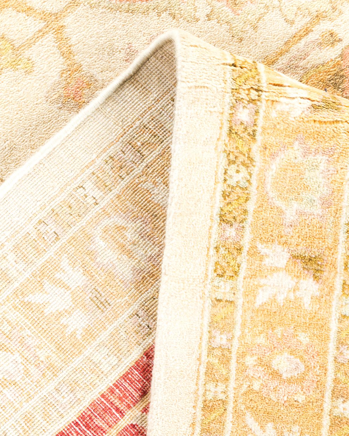 Alfombra tradicional única Hand Made Mogul Marfil Pakistaní en venta