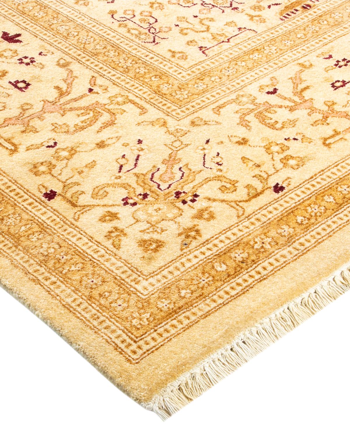 Laine Tapis traditionnel ivoire Mogul unique en son genre fabriqué à la main en vente