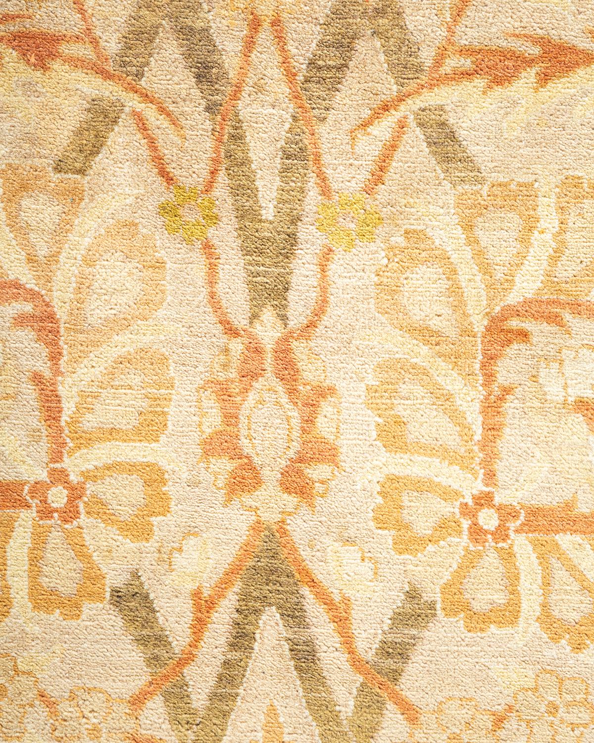 XXIe siècle et contemporain Tapis traditionnel ivoire Mogul unique en son genre fabriqué à la main en vente