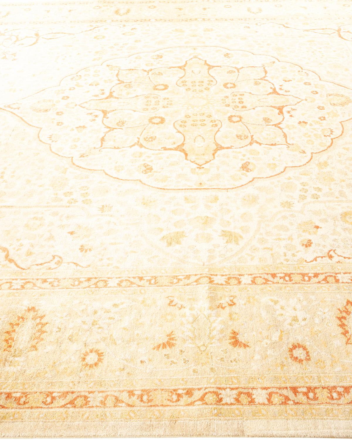 One-Of-A-Kind Hand Made Traditional Mogul Ivory Area Rug In New Condition For Sale In Norwalk, CT