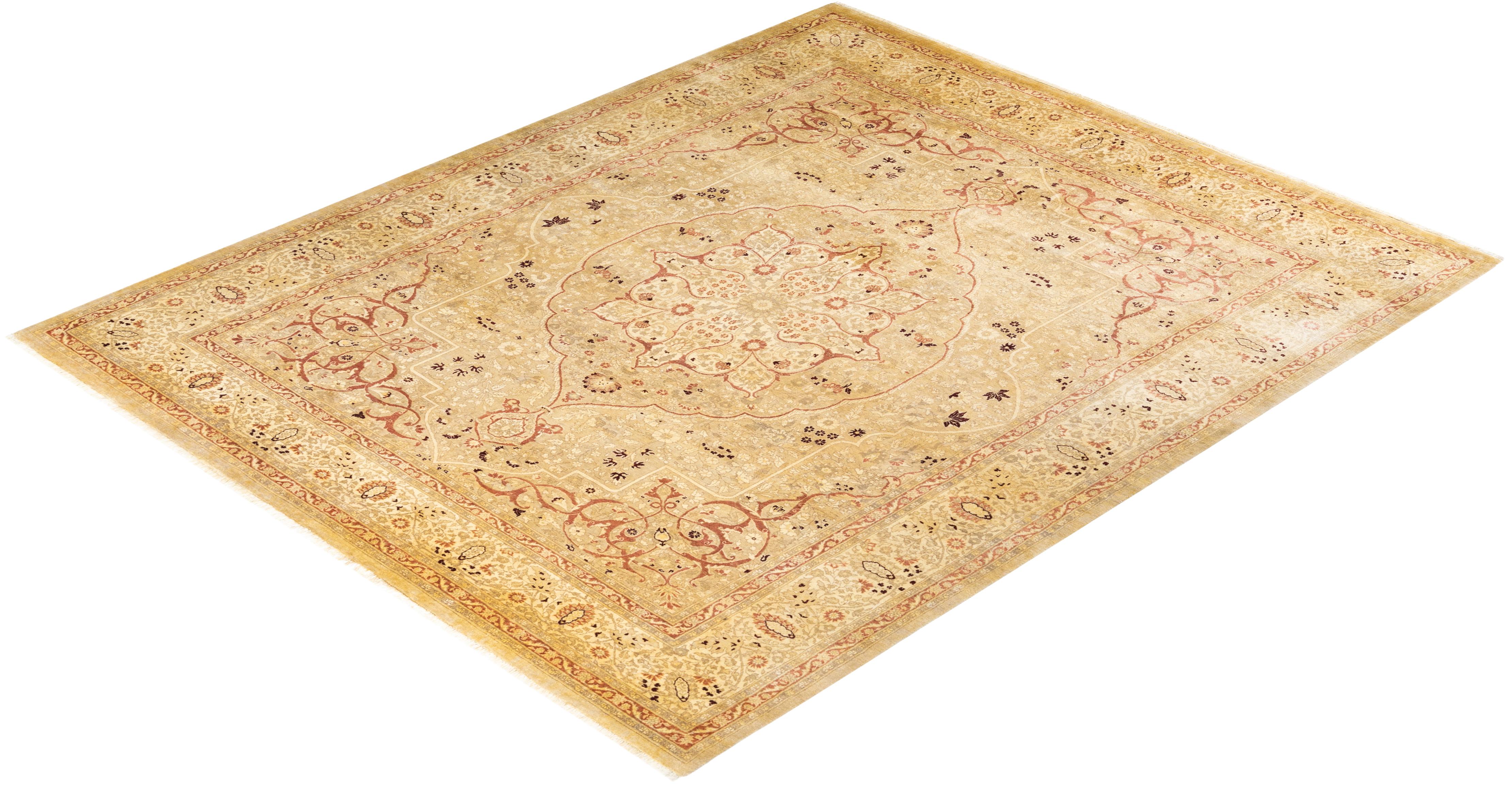 Avec leurs palettes discrètes et leurs motifs à l'envers, les tapis de la collection Mogul apporteront une sophistication intemporelle à n'importe quelle pièce. Influencés par un éventail de motifs turcs, indiens et persans, les artisans qui tissent