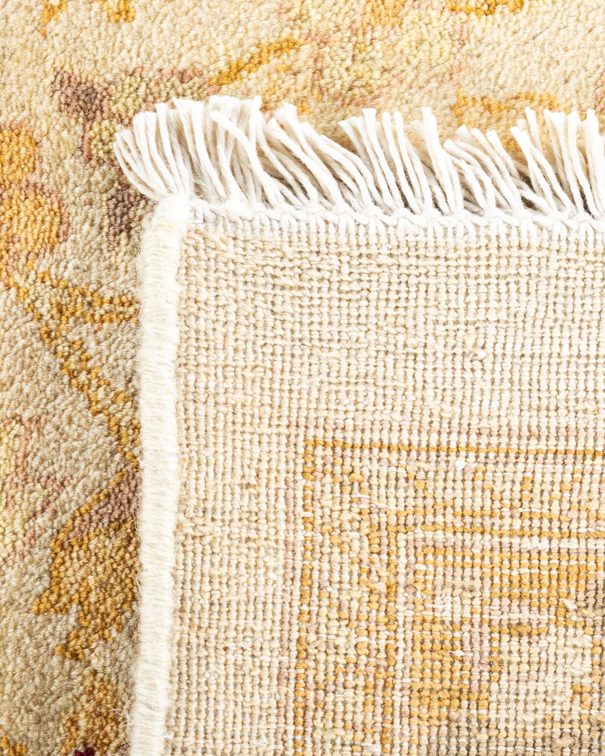 One-of-a-kind Hand Made Traditional Mogul Ivory Area Rug In New Condition For Sale In Norwalk, CT