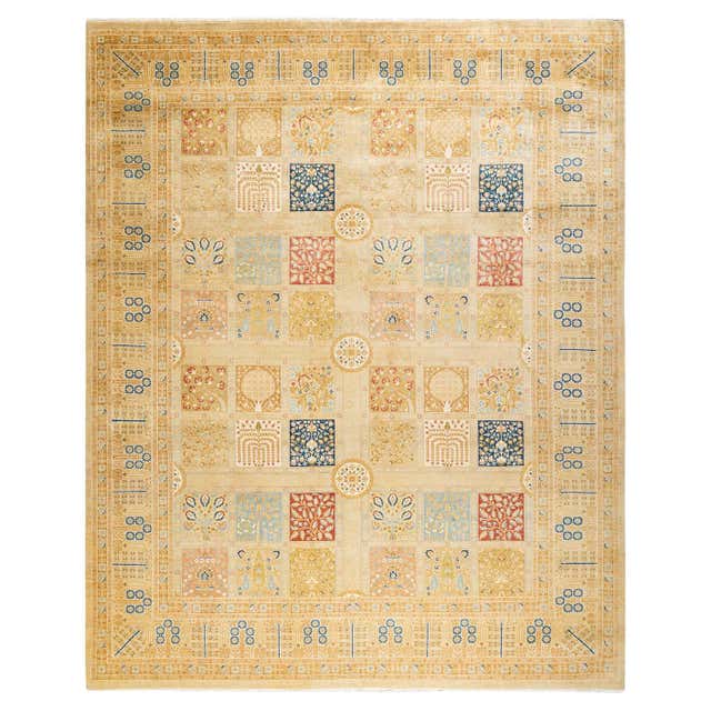 Traditional Floral Pakistani Area Rug at 1stDibs