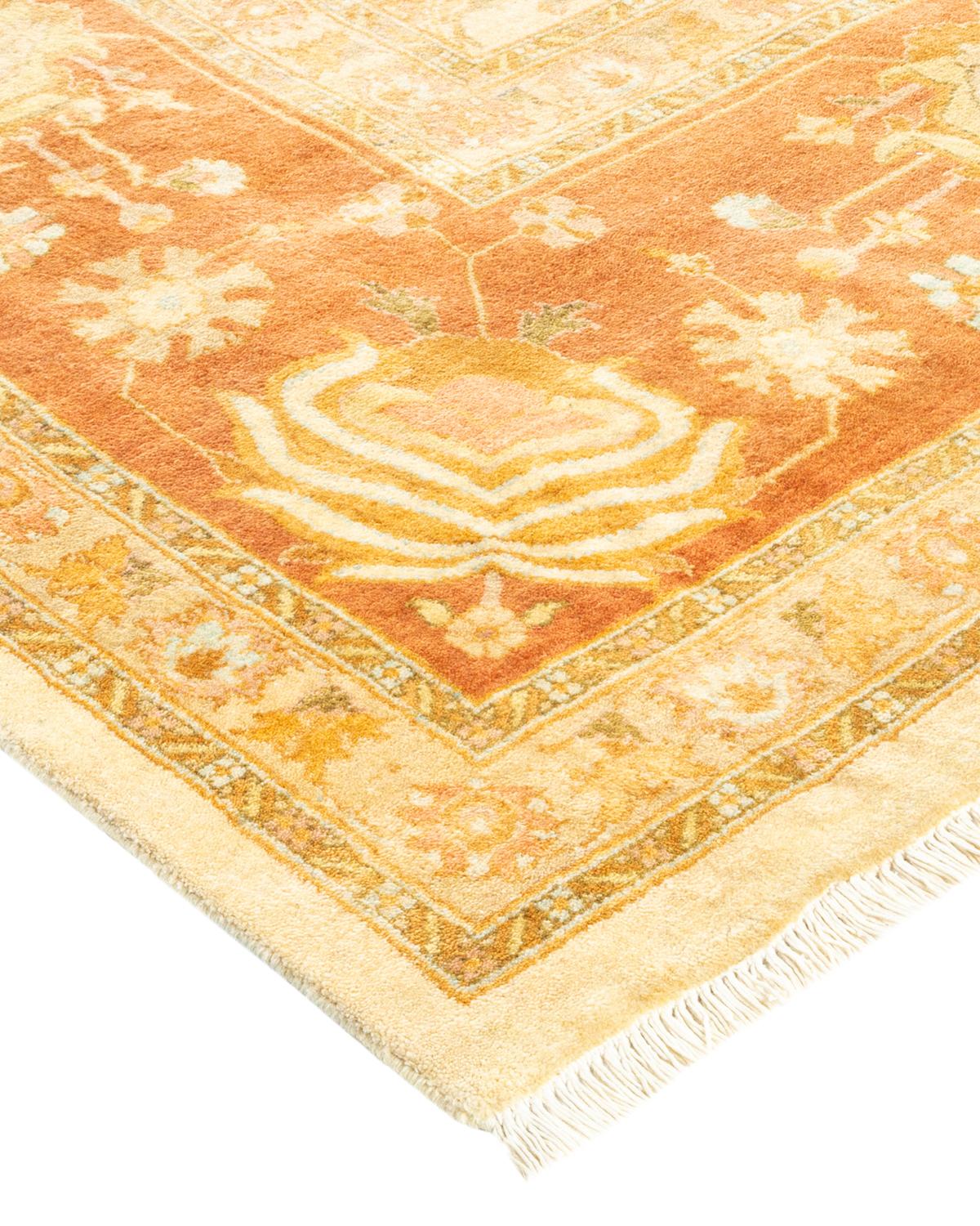 Traditioneller handgefertigter elfenbeinfarbener Mogul-Teppich, Unikat (Wolle) im Angebot