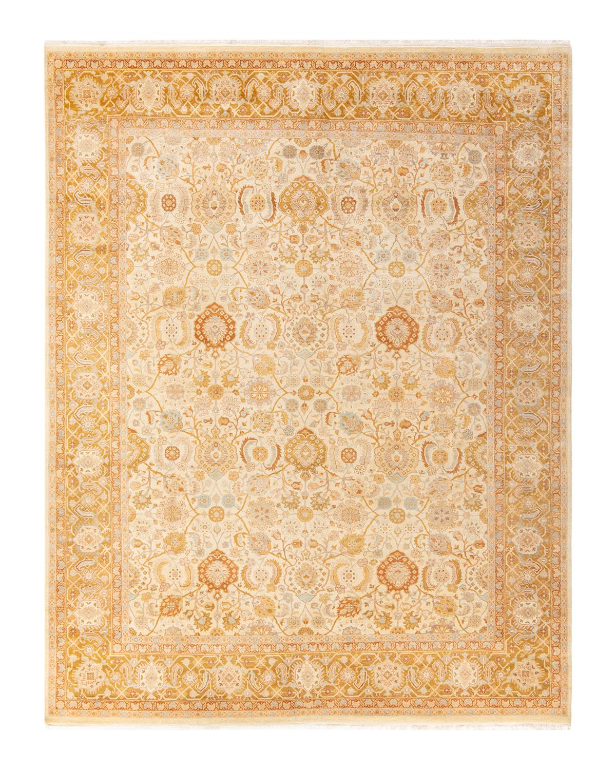 Autre Tapis traditionnel Mogul ivoire unique en son genre fabriqué à la main en vente
