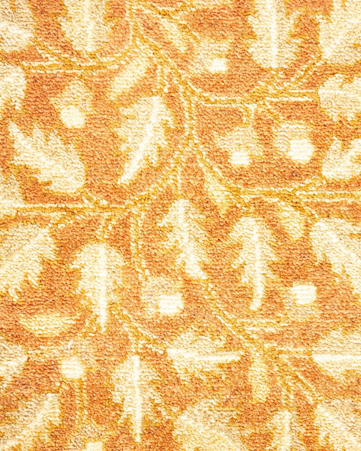 XXIe siècle et contemporain Tapis traditionnel ivoire Mogul unique en son genre fabriqué à la main en vente