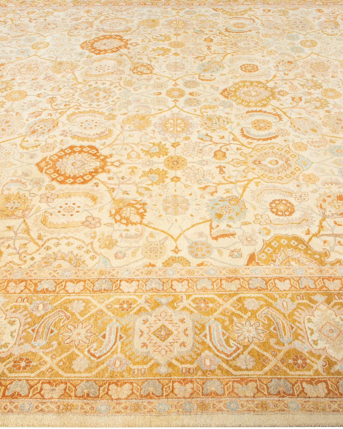 XXIe siècle et contemporain Tapis traditionnel Mogul ivoire unique en son genre fabriqué à la main en vente