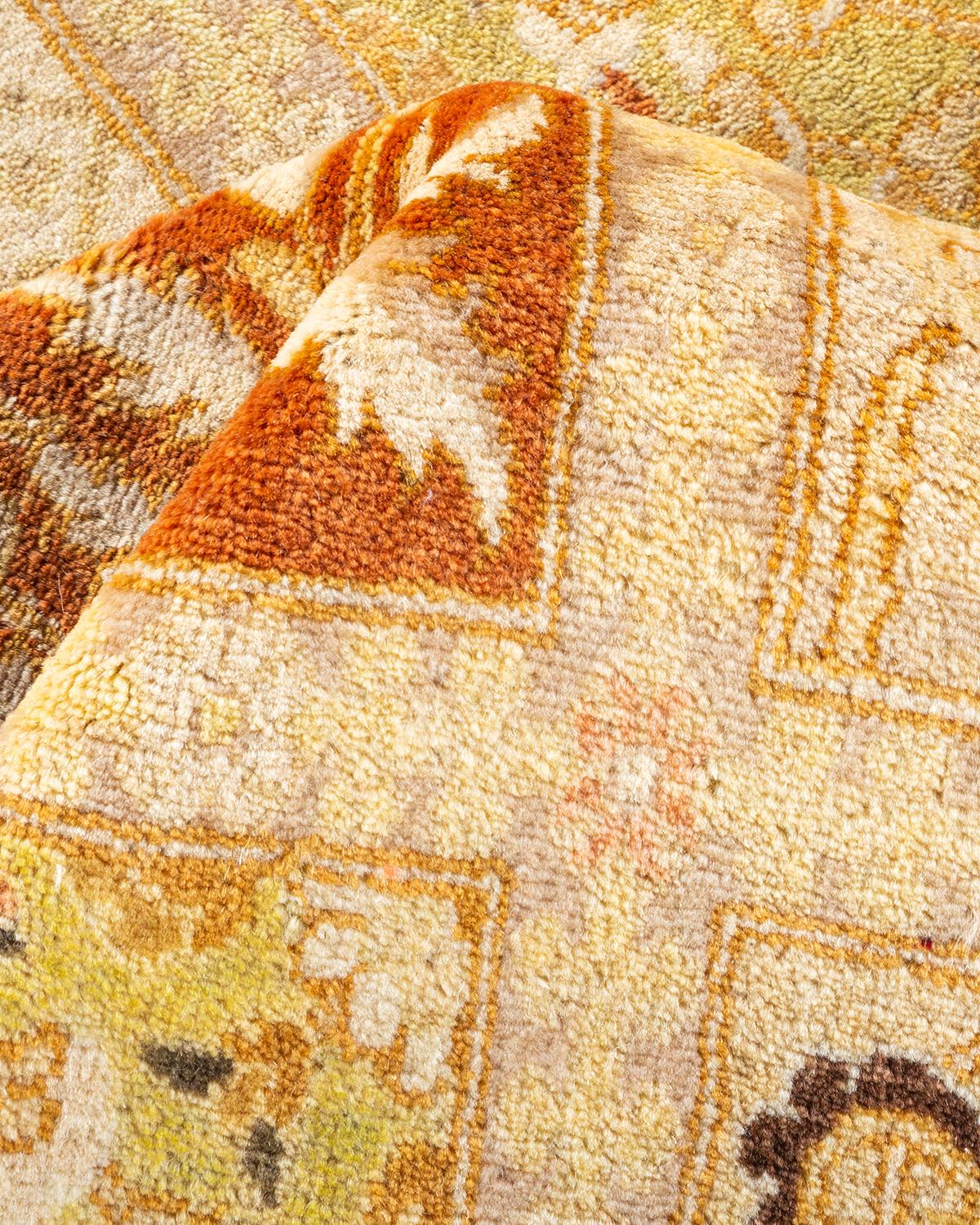 Pakistano Tappeto tradizionale Mogul Ivory, unico nel suo genere, realizzato a mano in vendita
