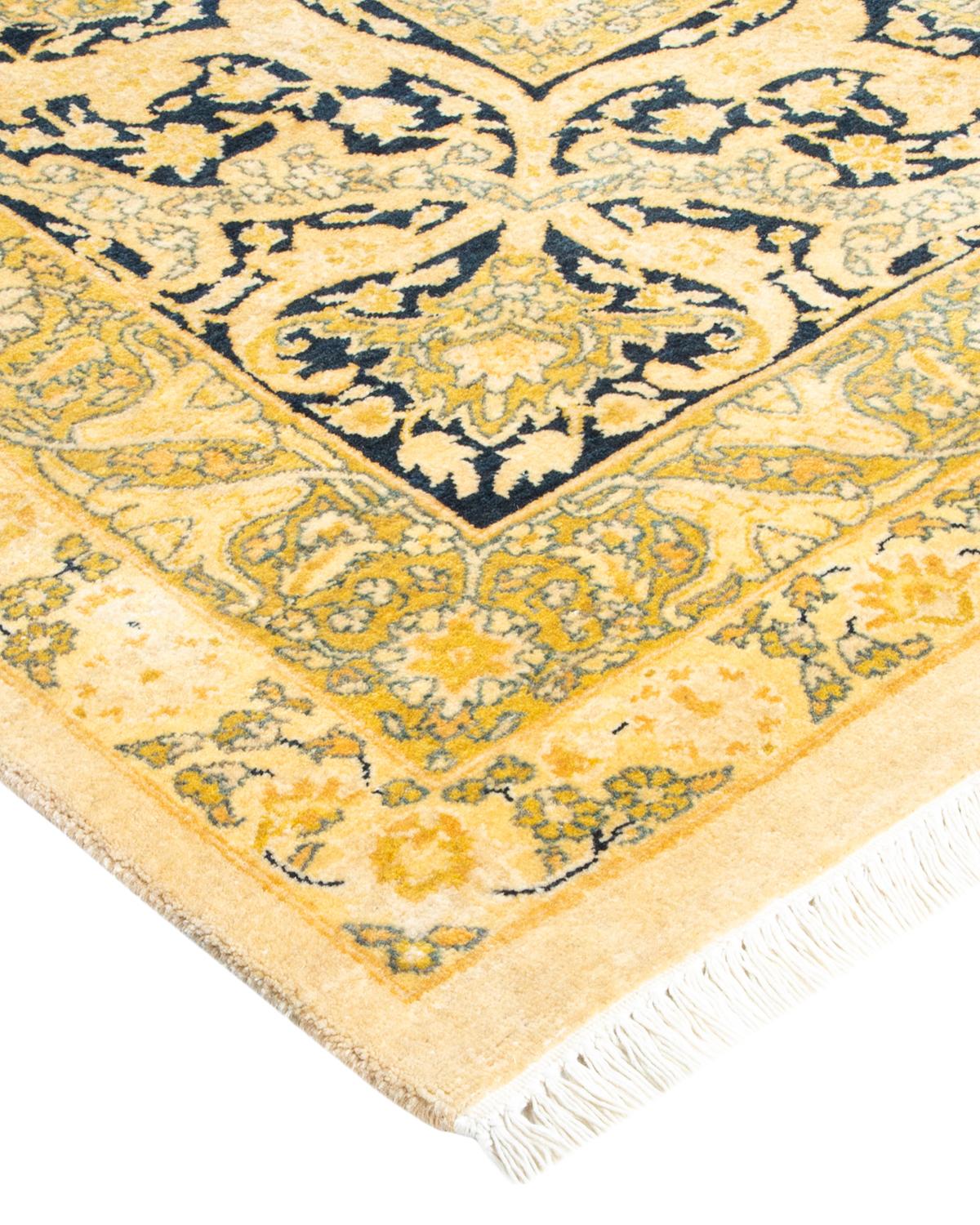 Laine Tapis traditionnel ivoire Mogul unique en son genre fabriqué à la main en vente
