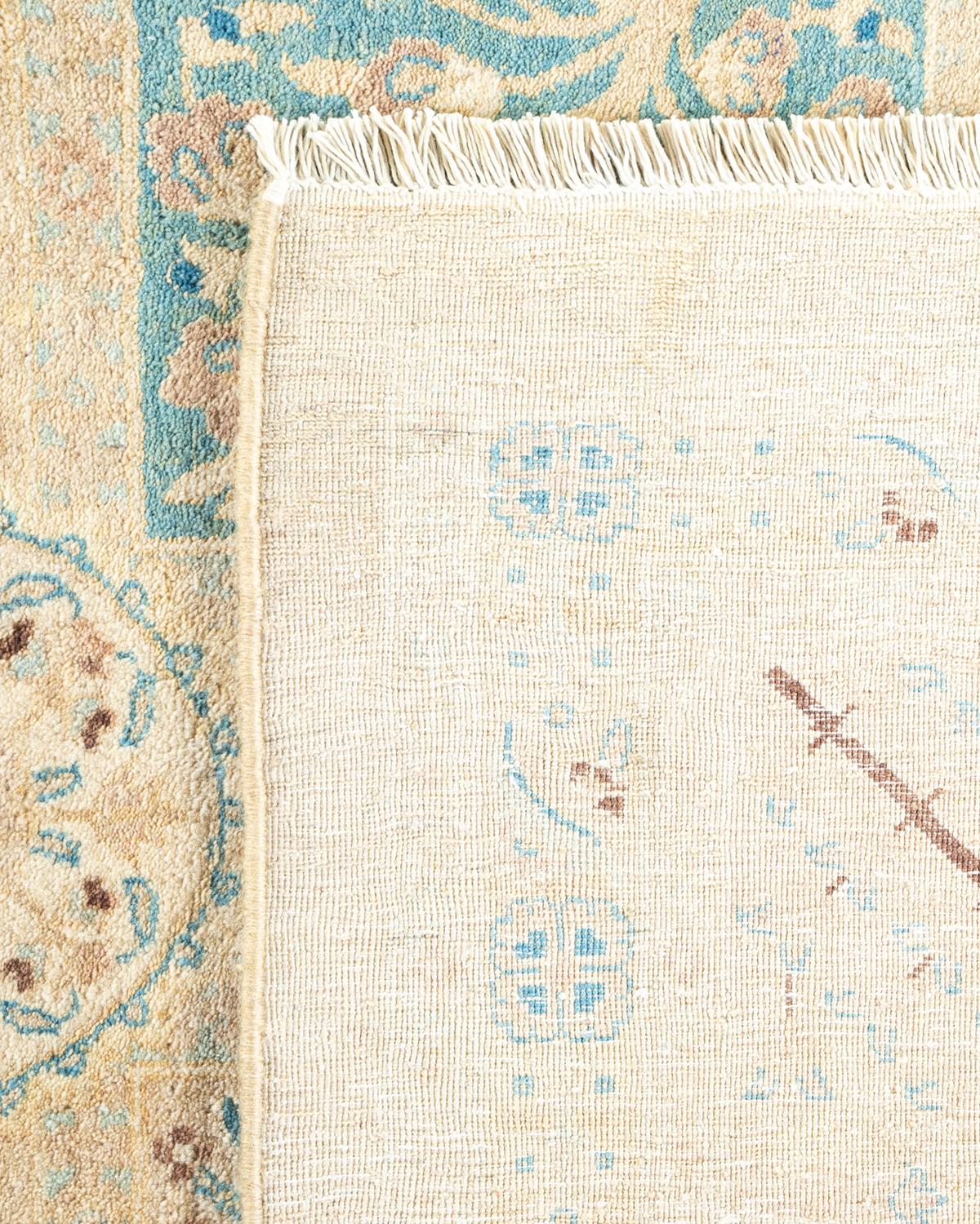 Hand-Knotted One-of-a-kind Hand Made Traditional Mogul Ivory Area Rug For Sale