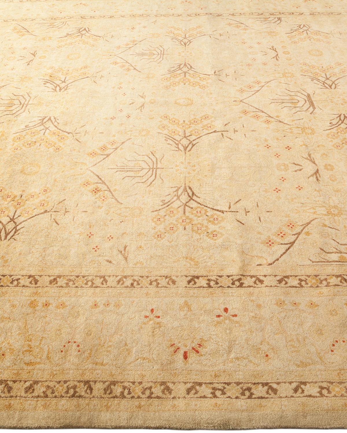 One-of-a-kind Hand Made Traditional Mogul Ivory Area Rug In New Condition For Sale In Norwalk, CT