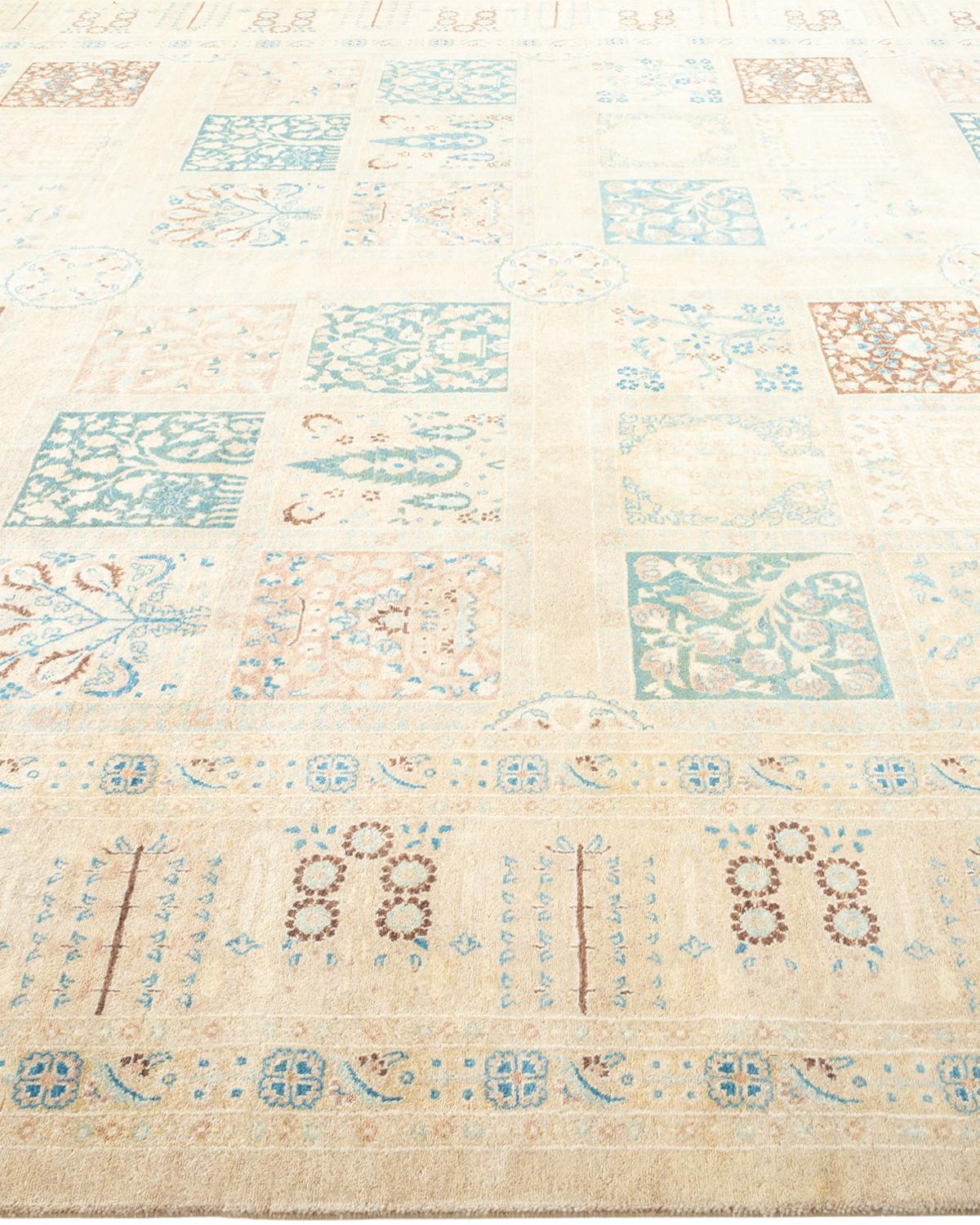One-of-a-kind Hand Made Traditional Mogul Ivory Area Rug In New Condition For Sale In Norwalk, CT