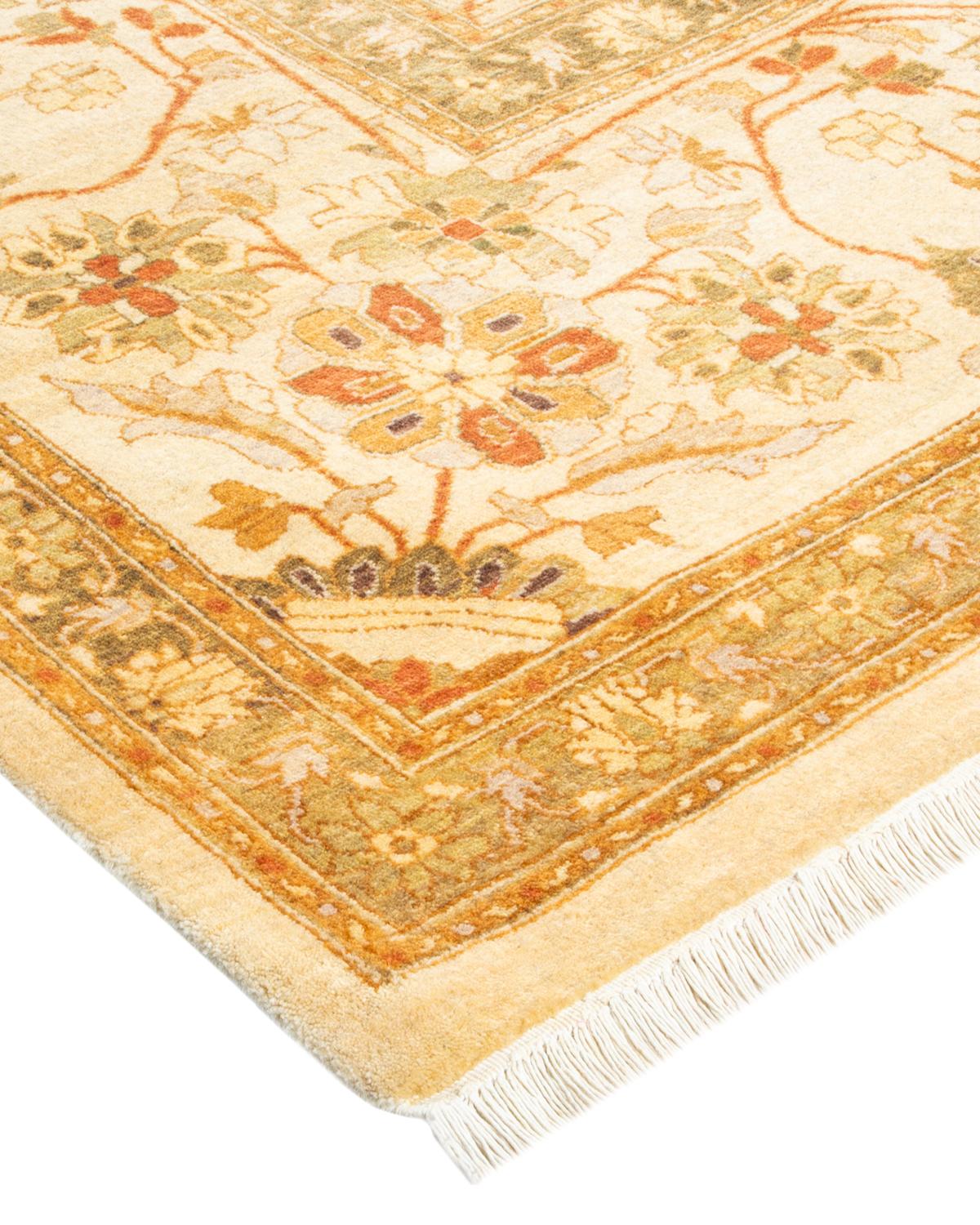 One-of-a-kind Hand Made Traditional Mogul Ivory Area Rug For Sale 1